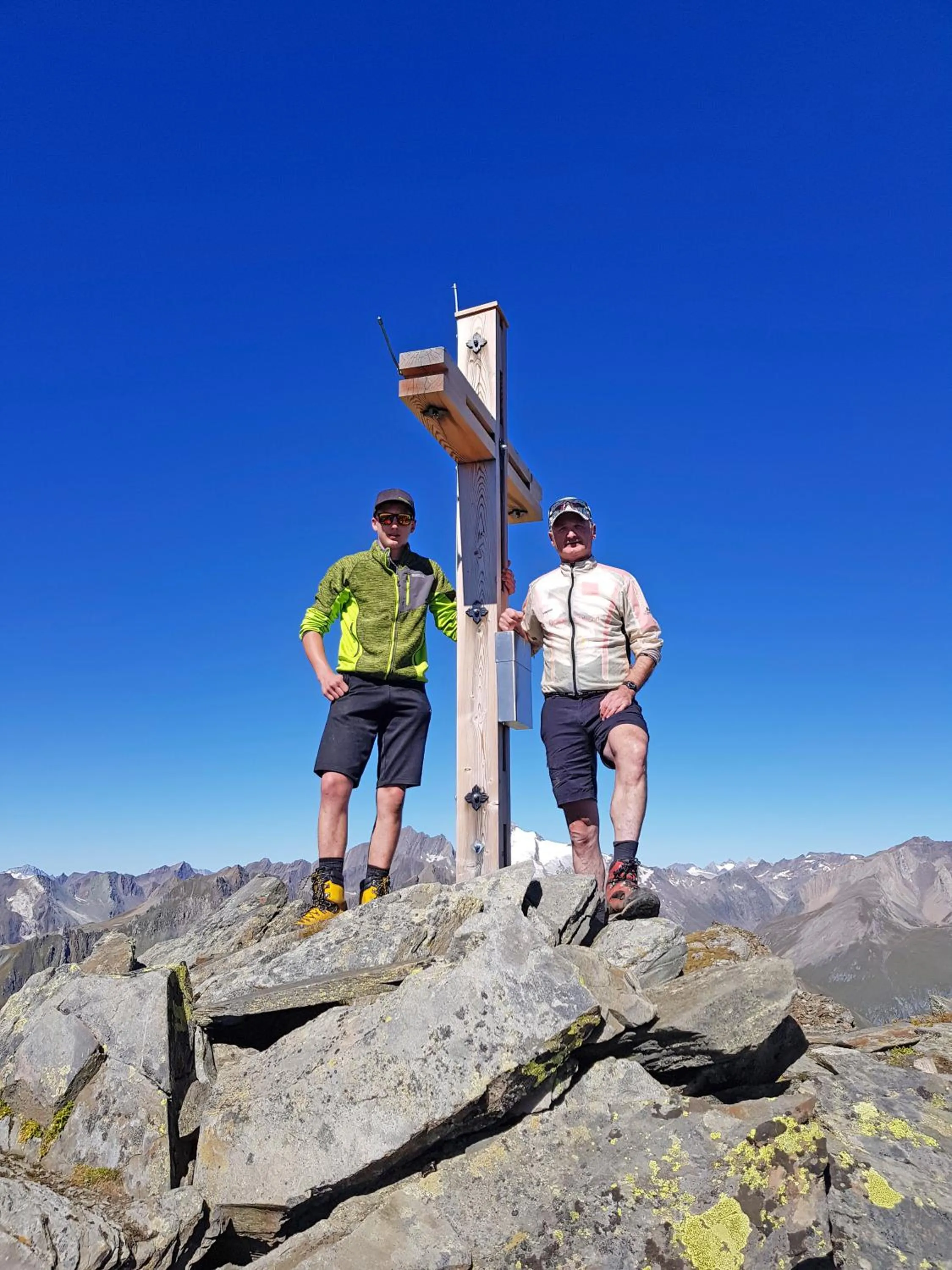 Hiking in Hotel Gasthof Edelweiß