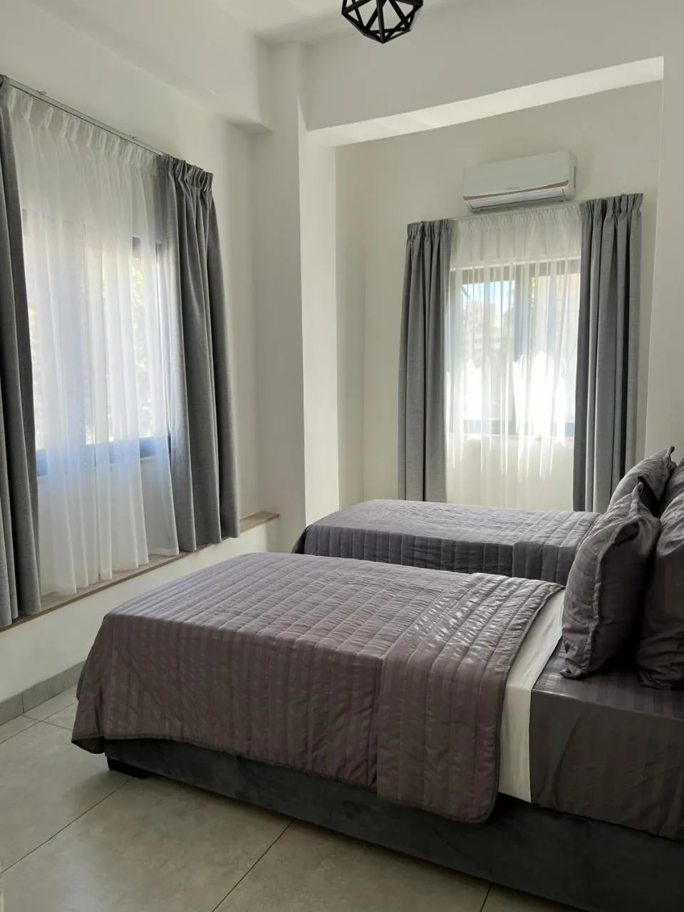 Property building, Bed in Jordan Tower Hotel