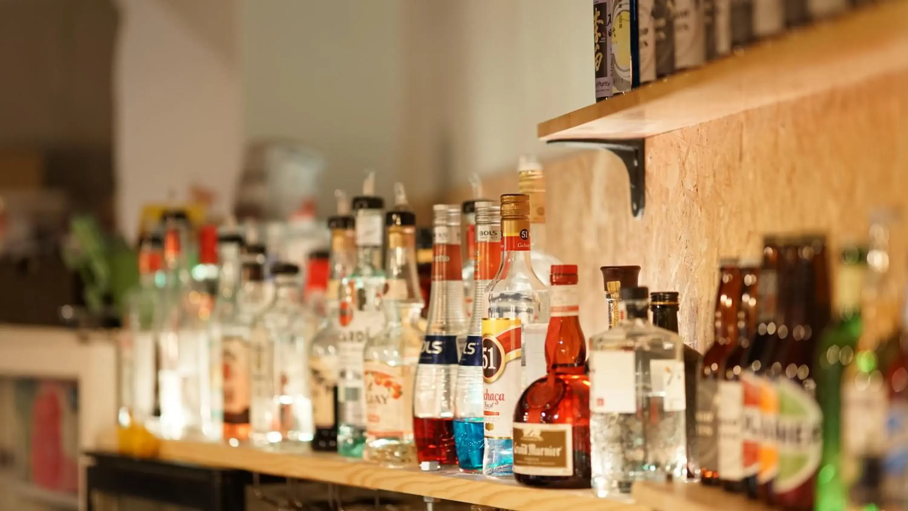 Lounge or bar in Tokyo Guest House Ouji Music Lounge Lounge or bar in Tokyo Guest House Ouji Music Lounge