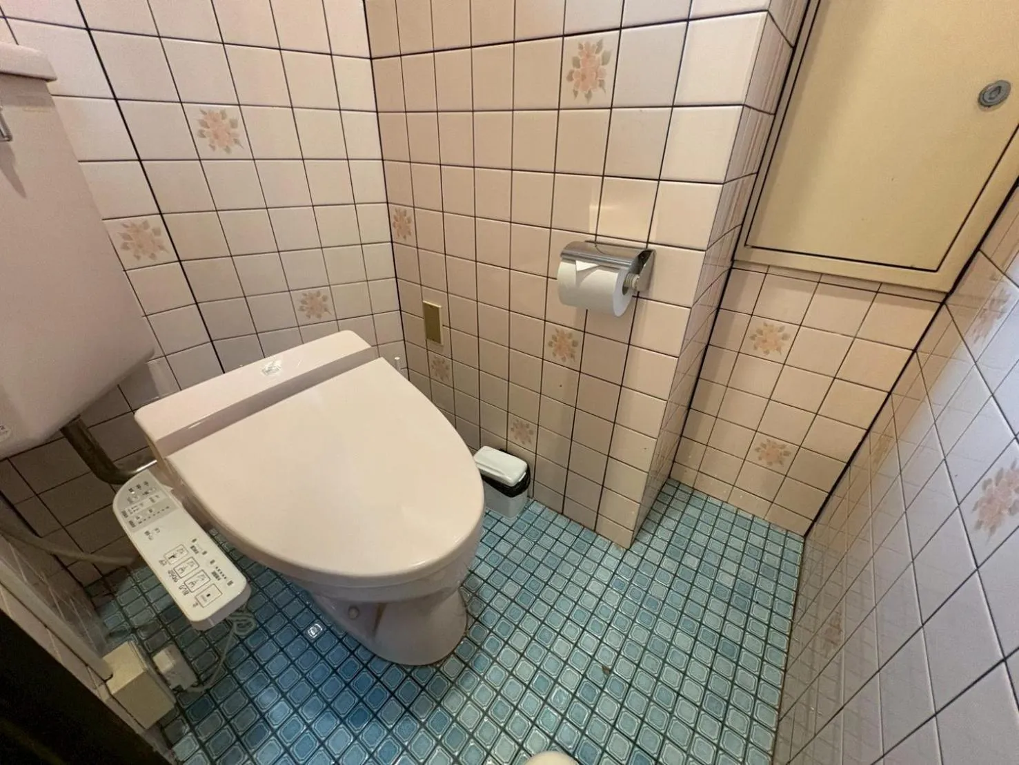 Toilet in Tokyo Guest House Ouji Music Lounge