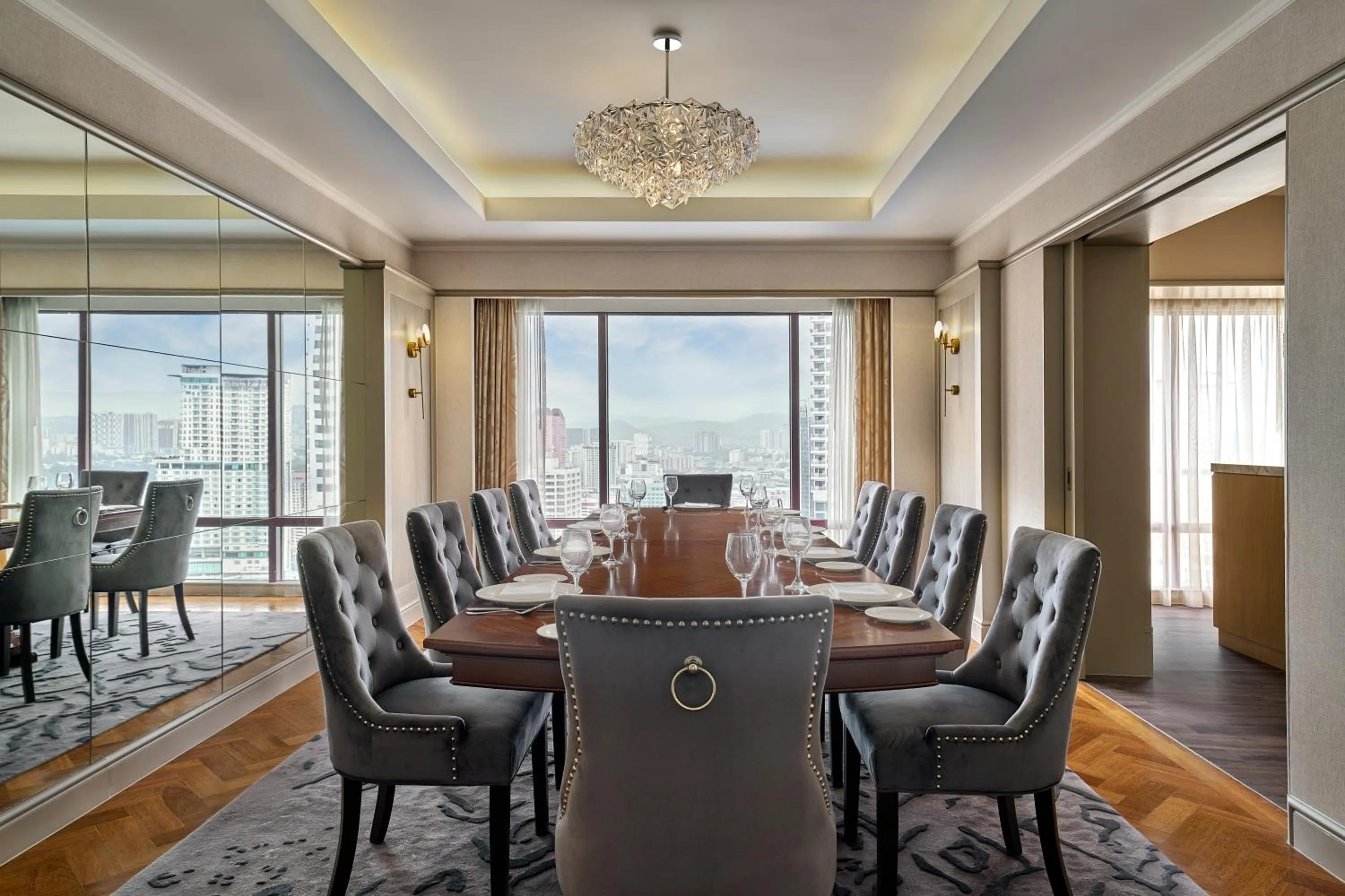 Kitchen or kitchenette in Sheraton Imperial Kuala Lumpur Hotel