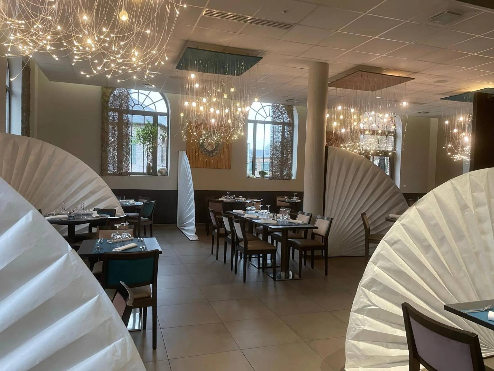 Restaurant/places to eat in Hôtel de la Tabletterie