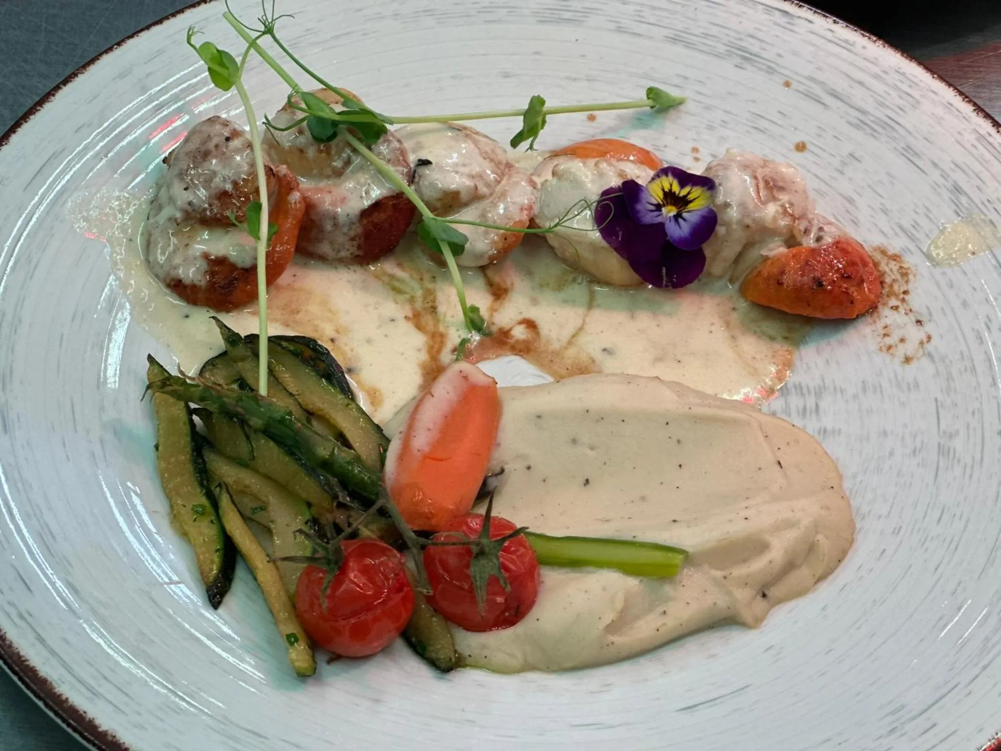 Restaurant/places to eat in Hôtel de la Tabletterie