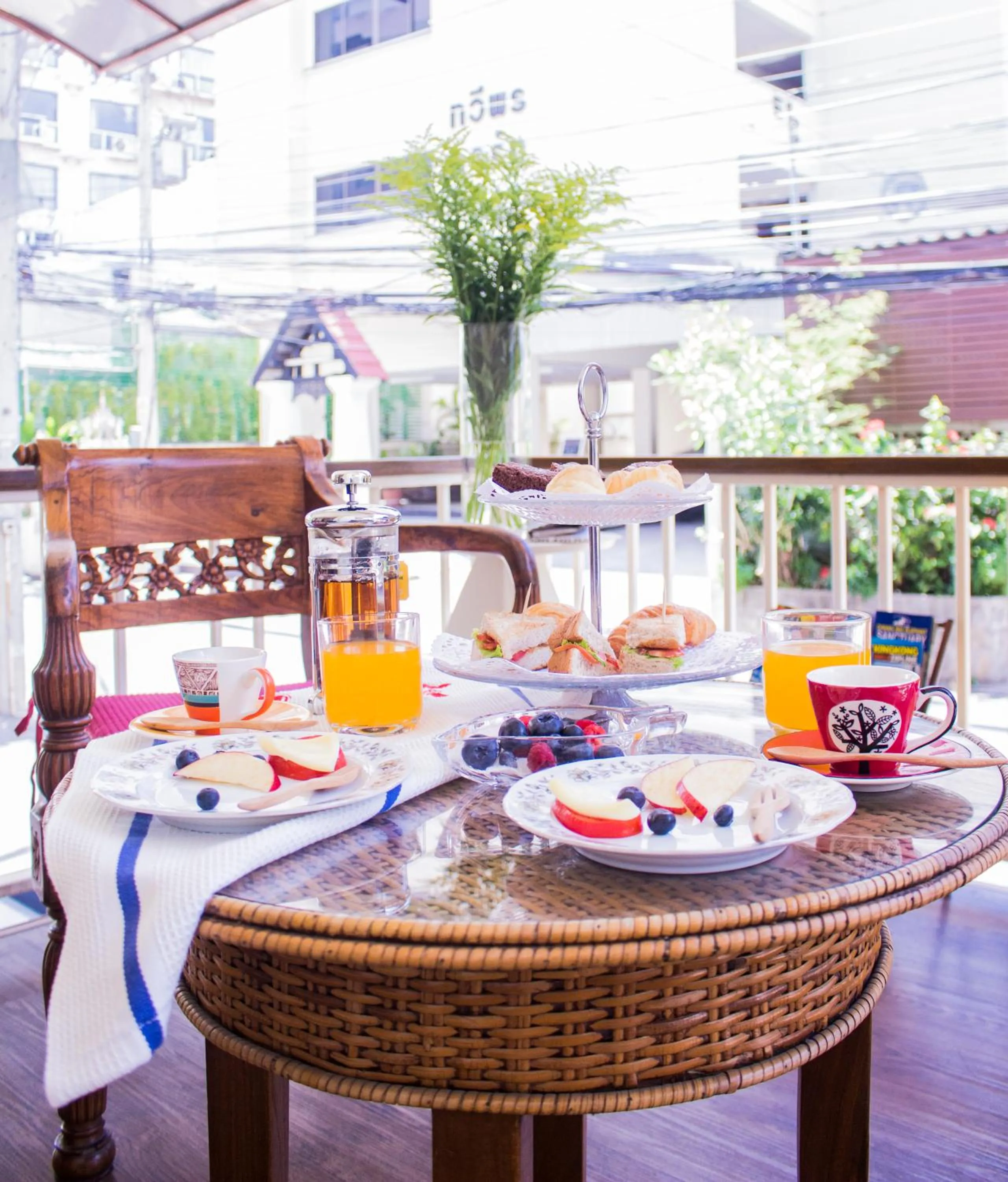 Food and drinks in People Place Boutique In Town Hotel - SHA Extra Plus