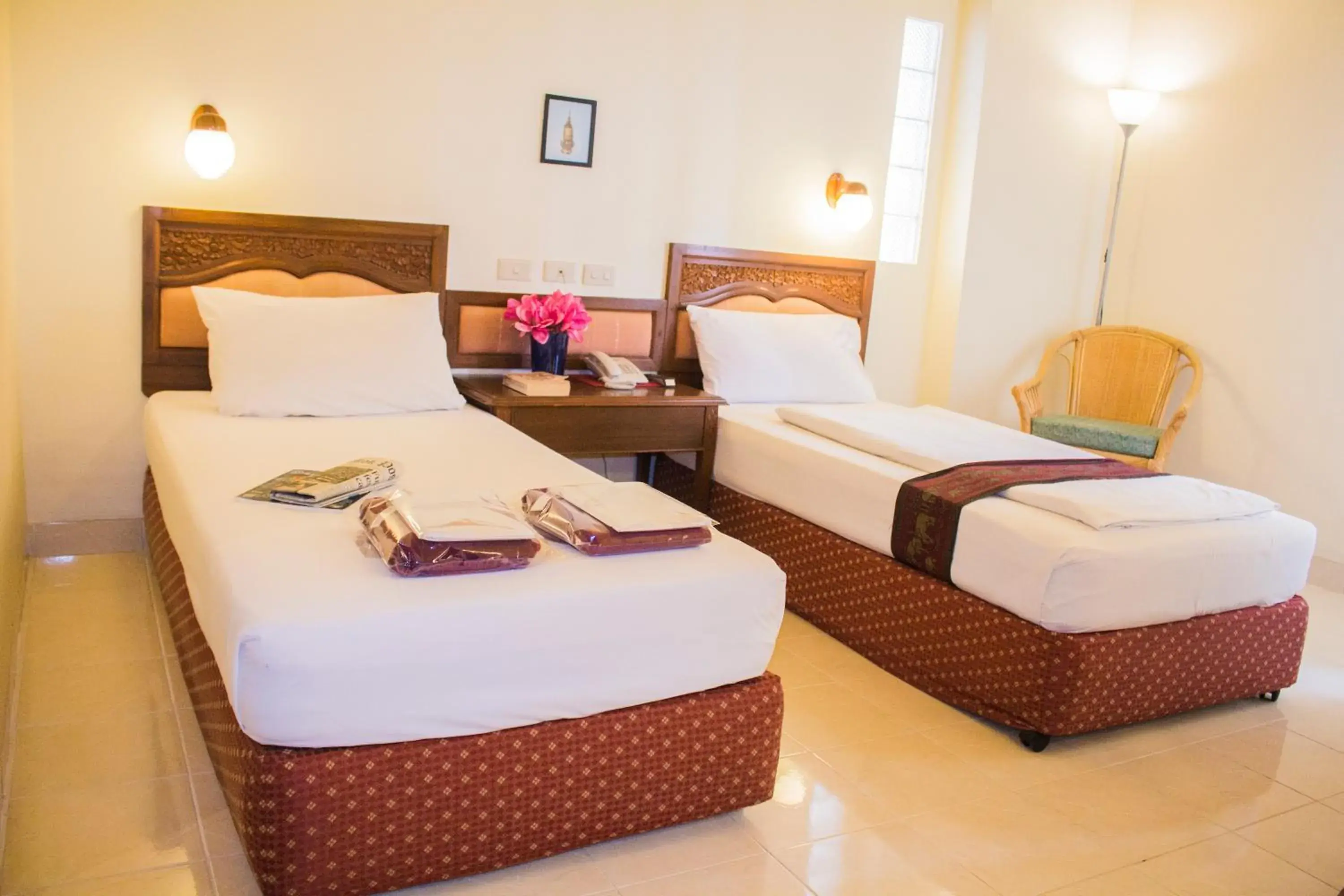 Deluxe Twin Room in People Place Boutique In Town Hotel - SHA Extra Plus Deluxe Twin Room in People Place Boutique In Town Hotel - SHA Extra Plus