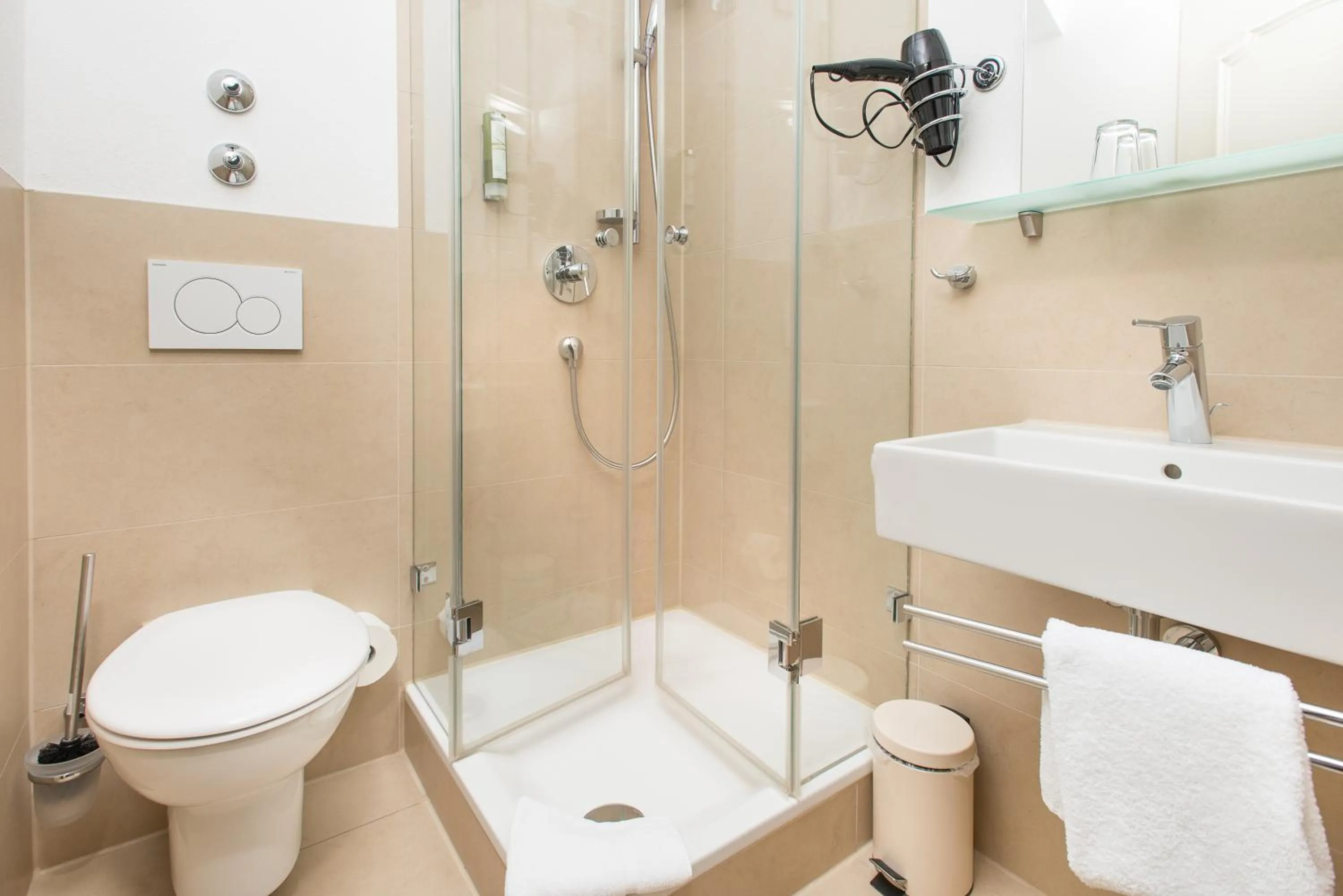 Decorative detail, Bathroom in Hotel Einhorn