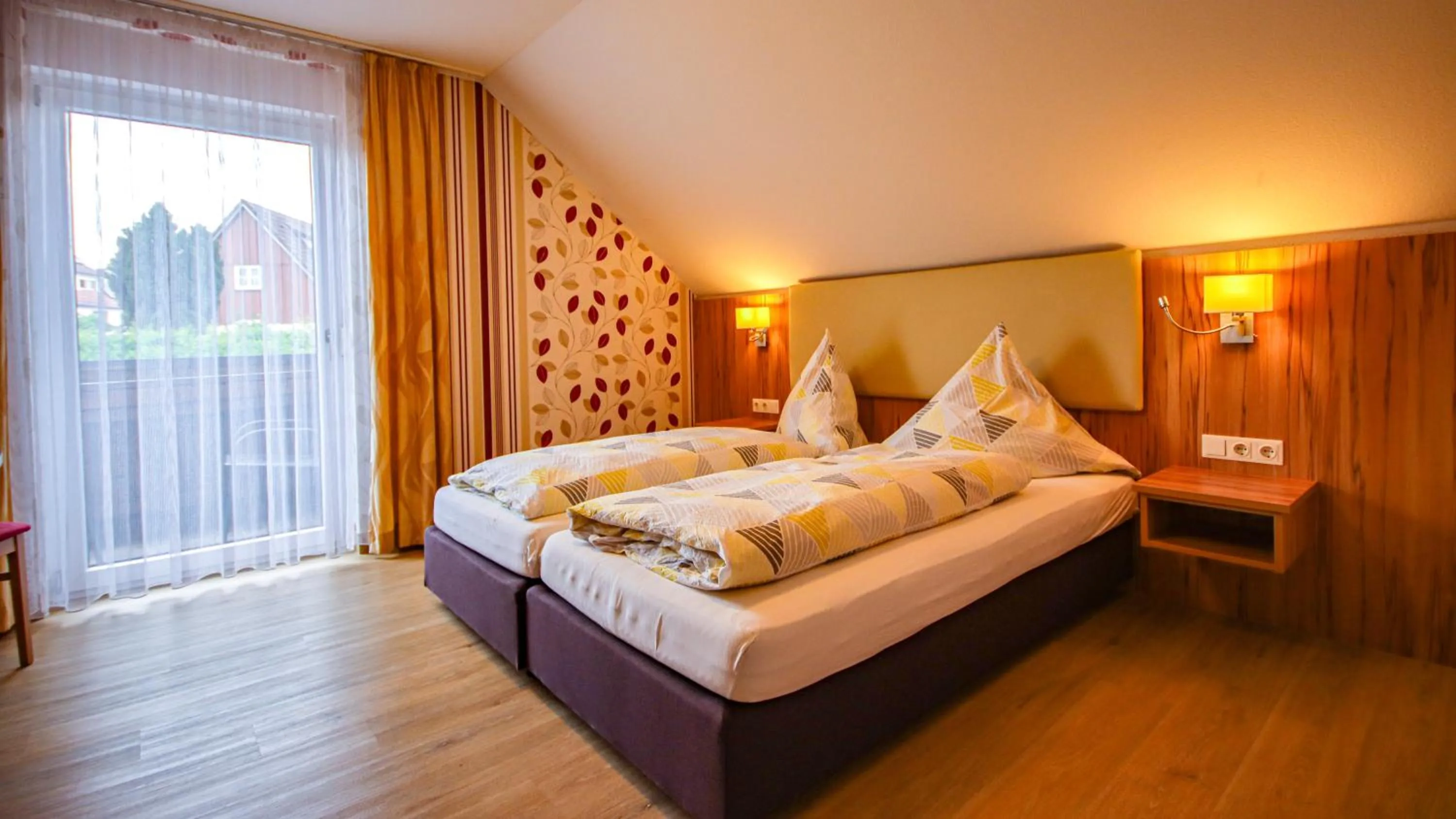 Photo of the whole room, Bed in Hotel Fausel
