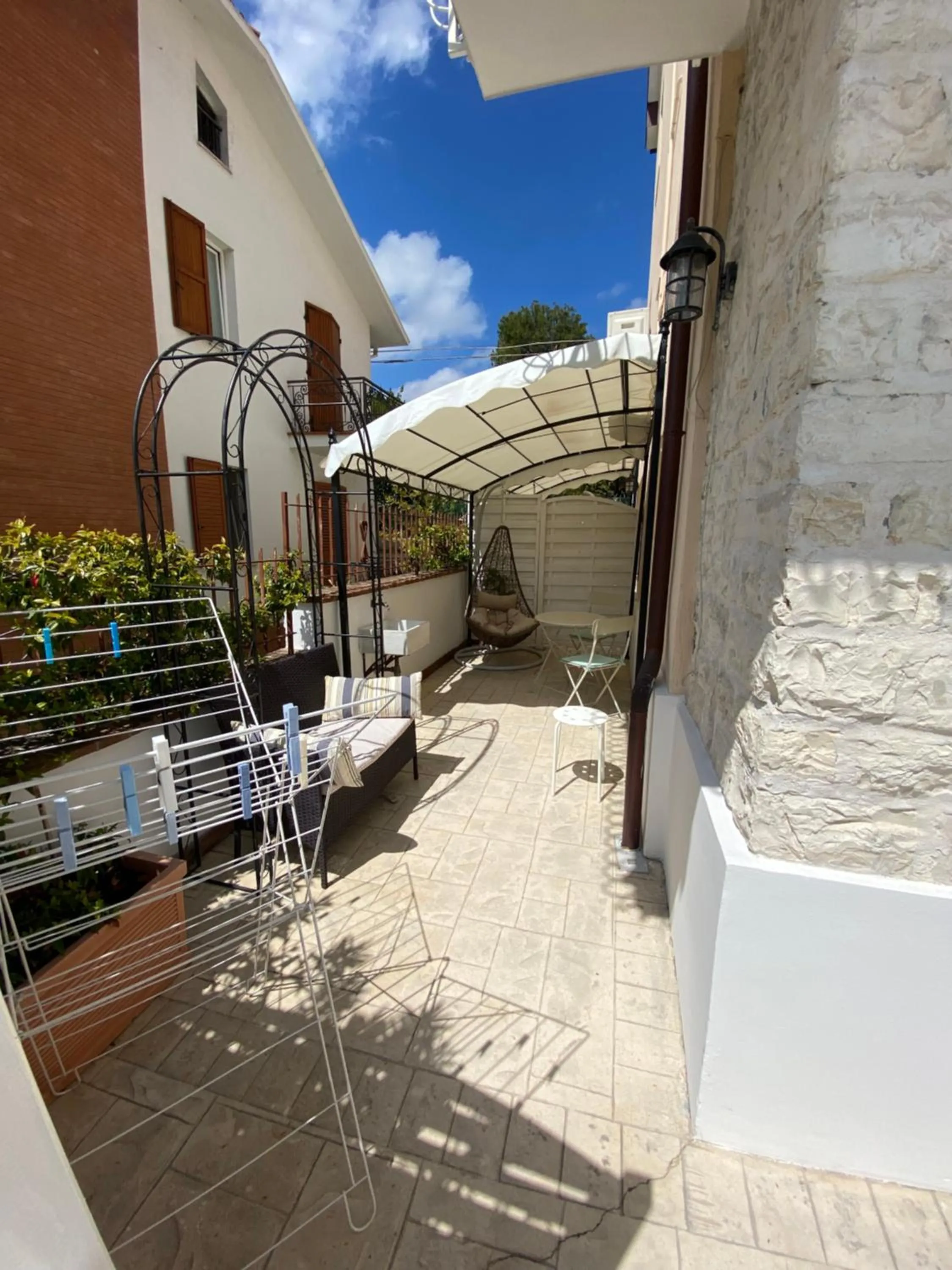 Patio in LaGarolina Del Conero B&B