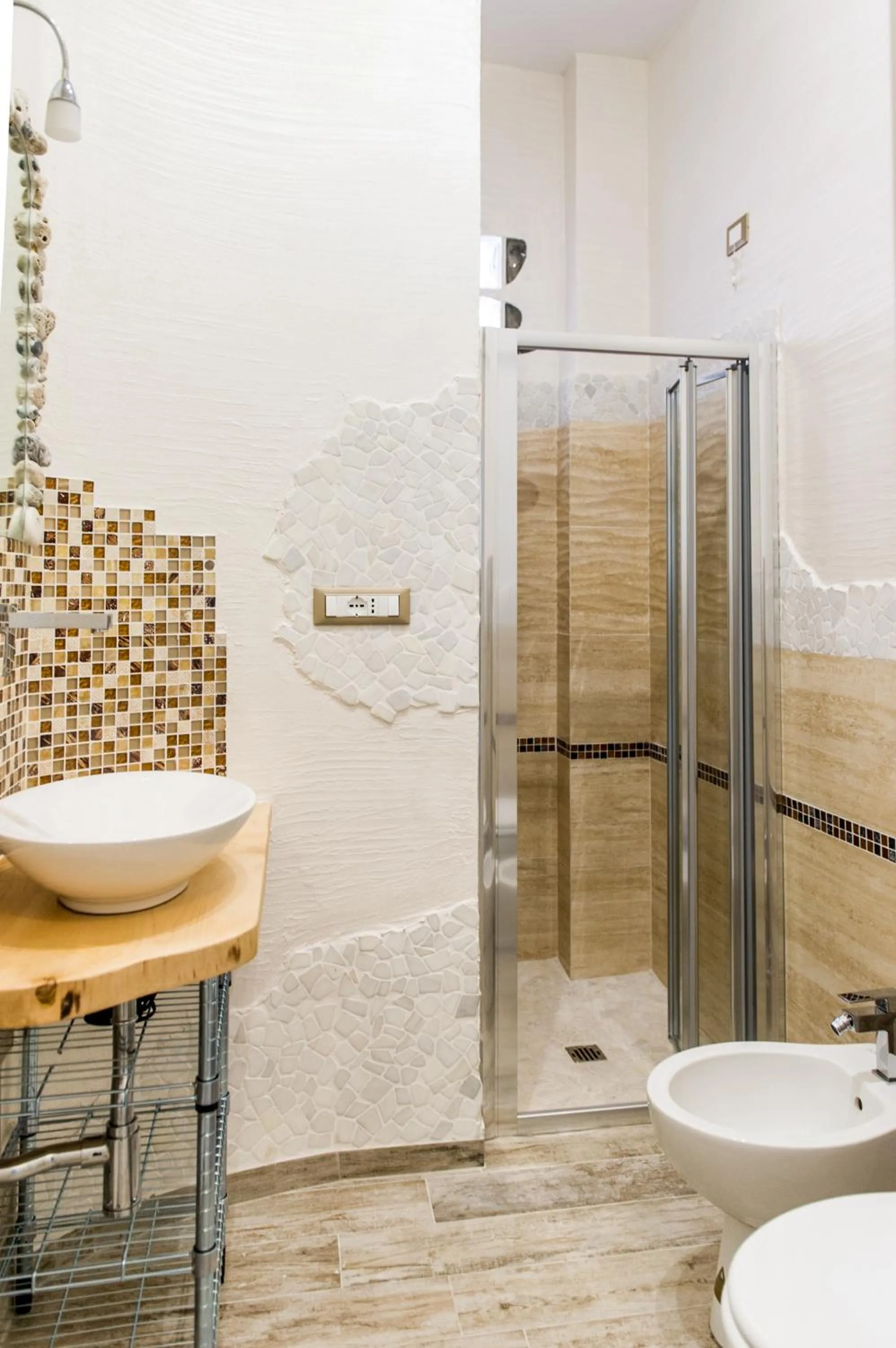 Bathroom in LaGarolina Del Conero B&B