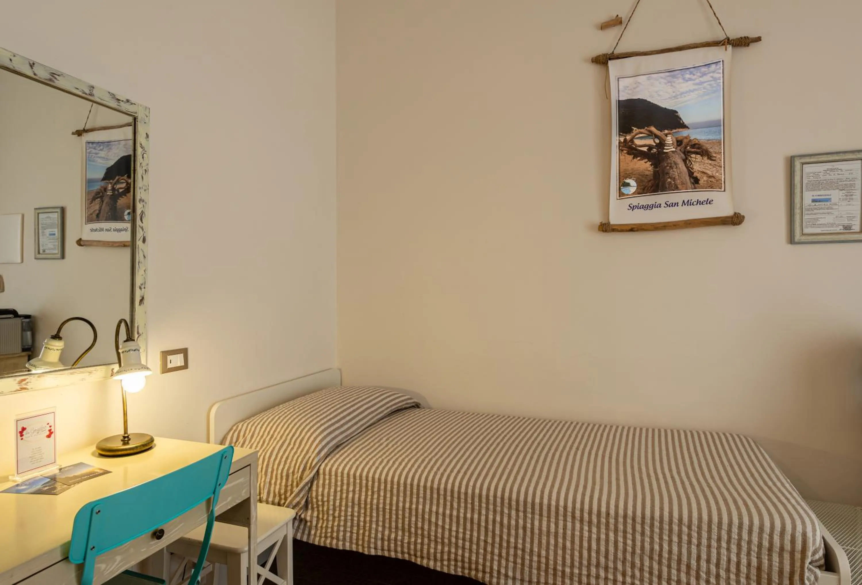Bed in LaGarolina Del Conero B&B