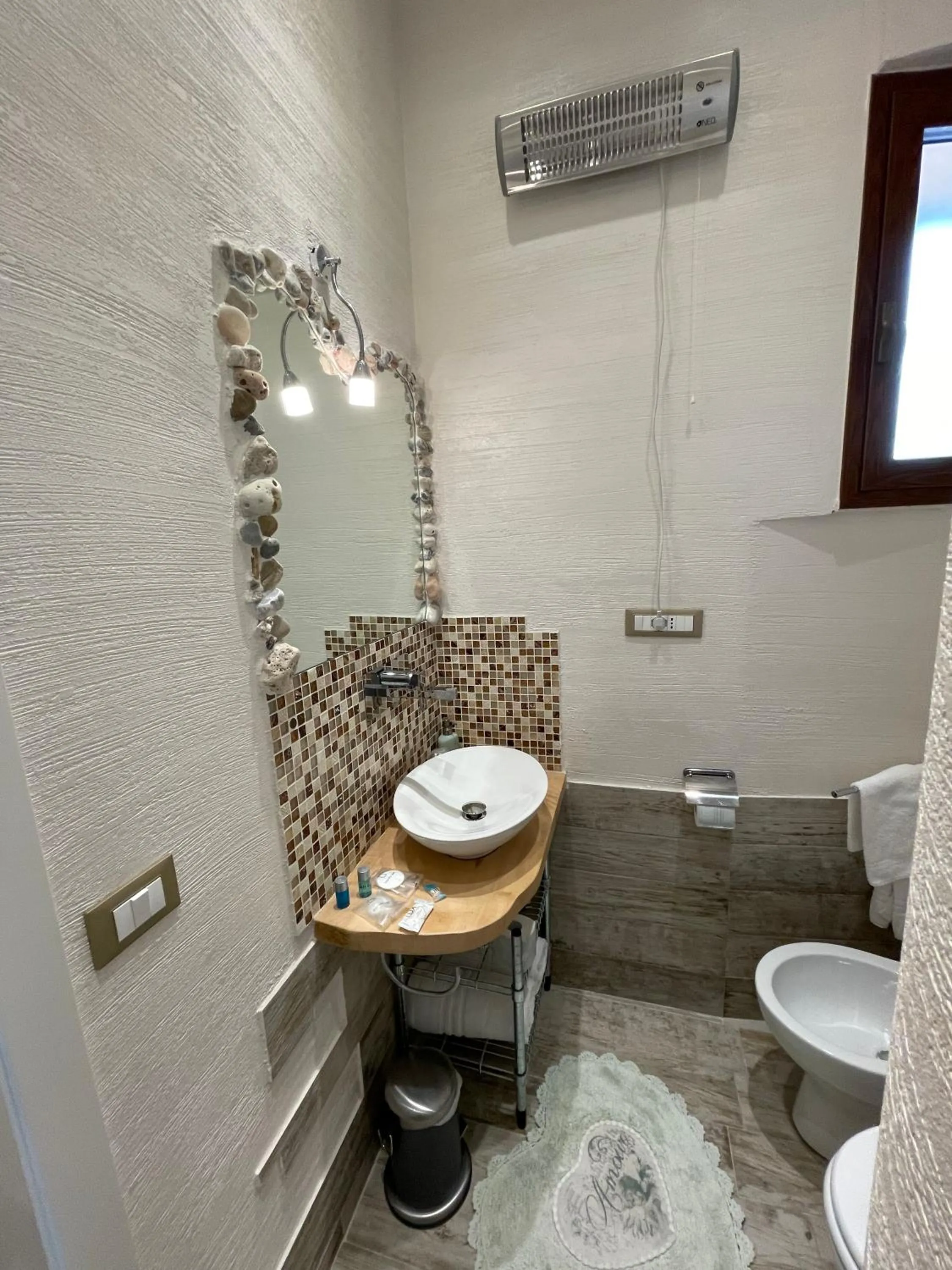 Bathroom in LaGarolina Del Conero B&B