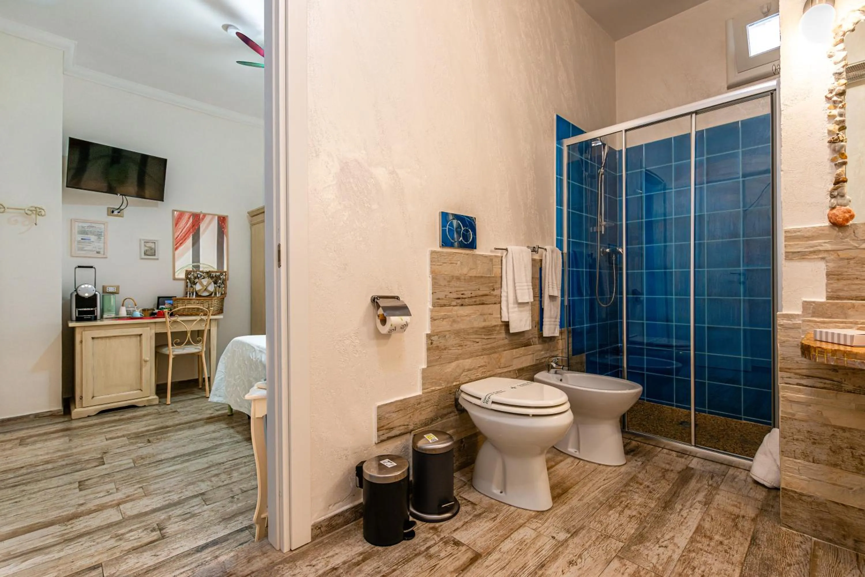 Bathroom in LaGarolina Del Conero B&B