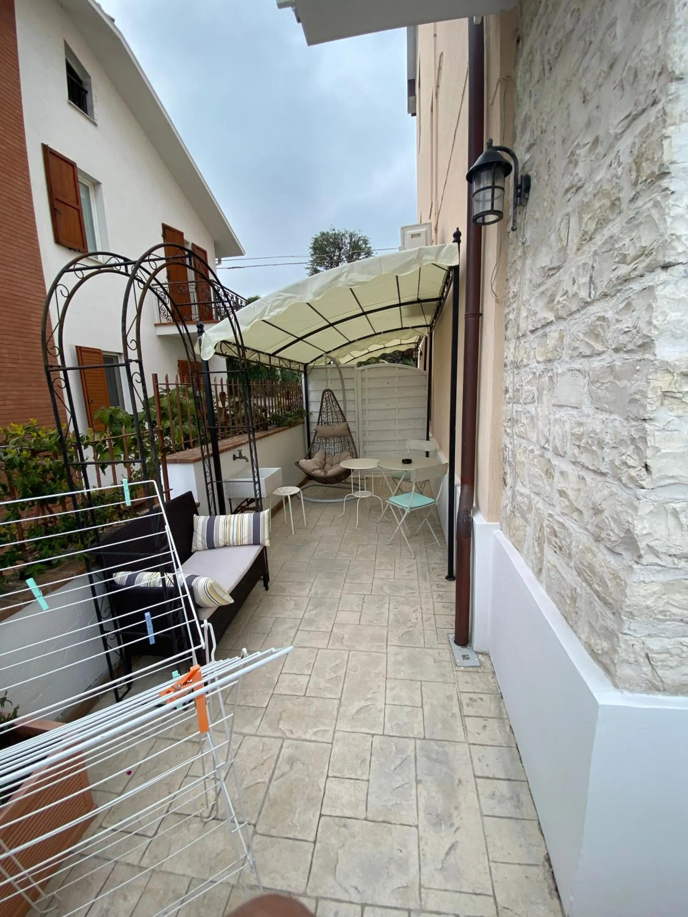 Patio in LaGarolina Del Conero B&B