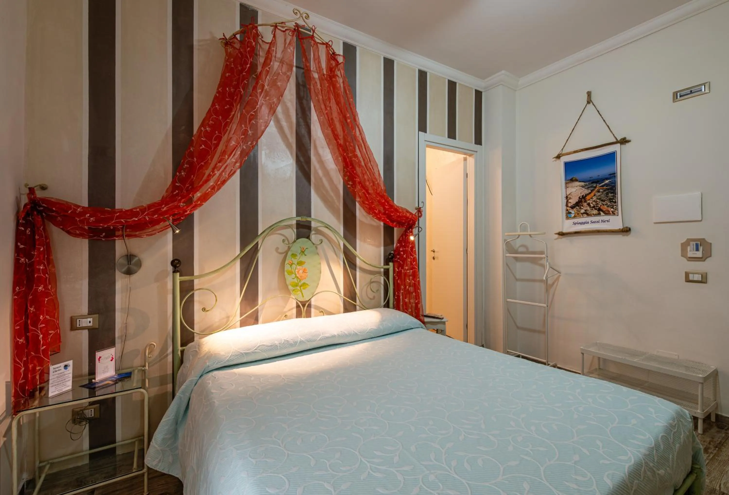 Bed in LaGarolina Del Conero B&B