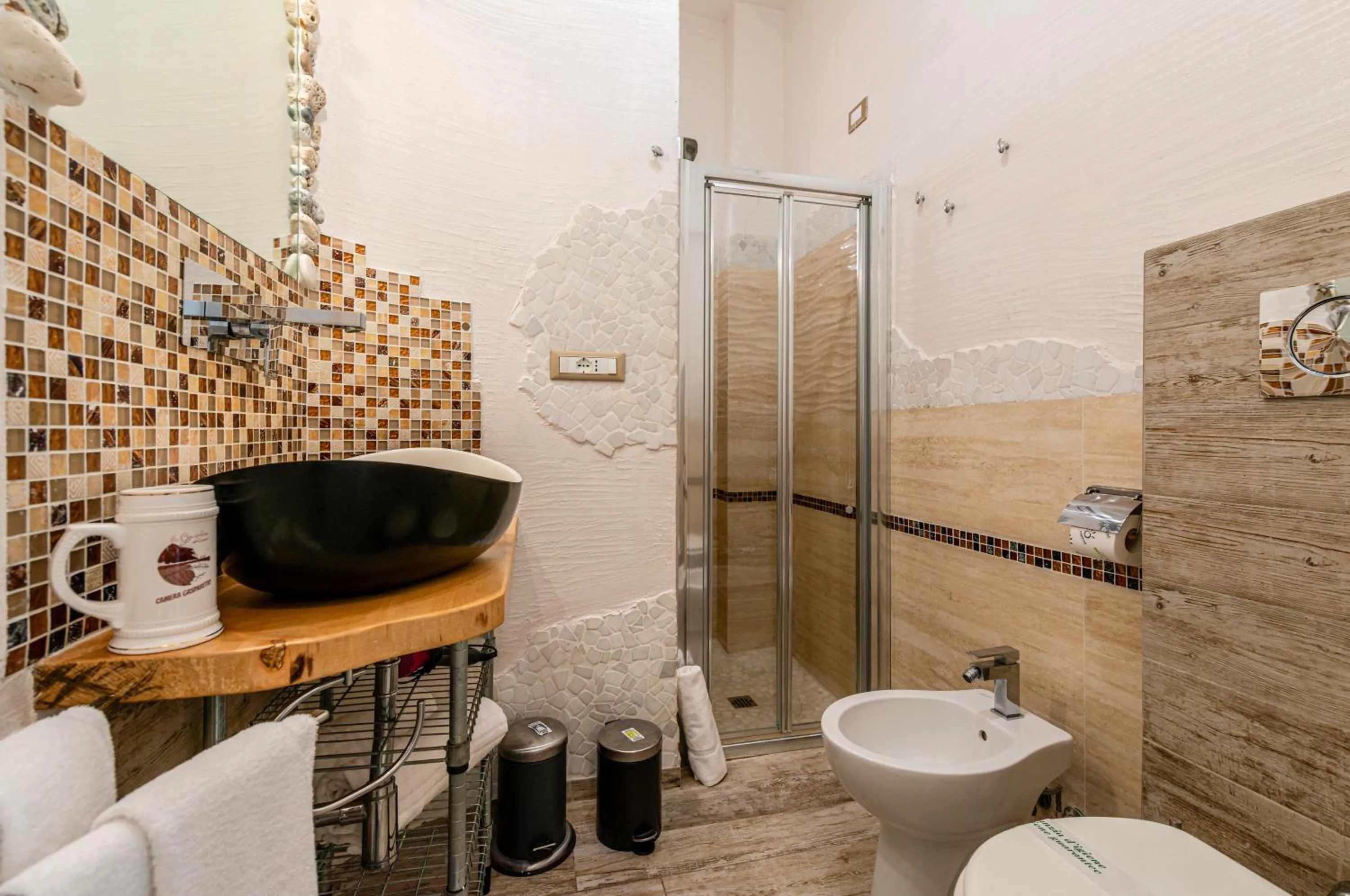 Bathroom in LaGarolina Del Conero B&B