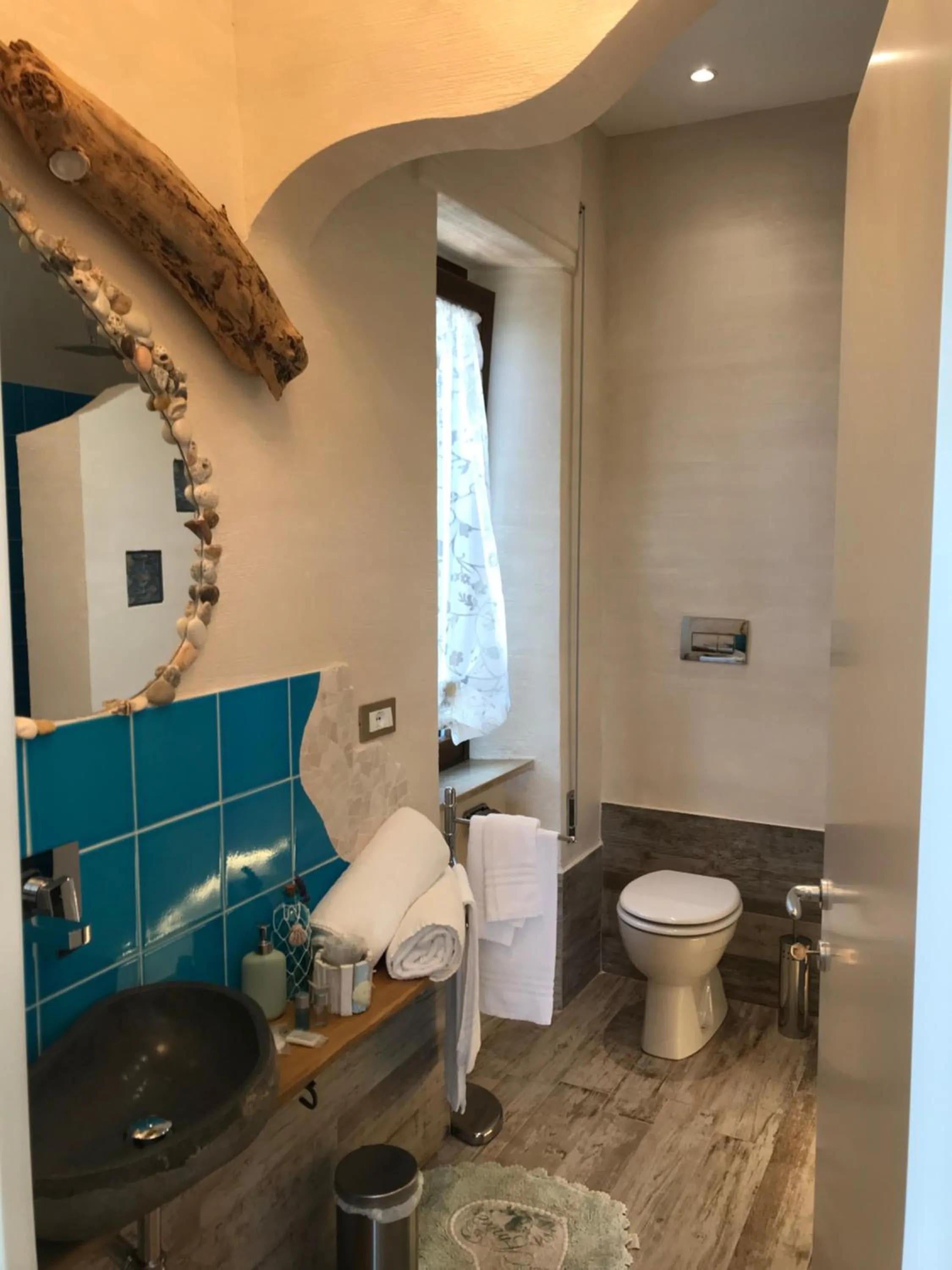 Bathroom in LaGarolina Del Conero B&B