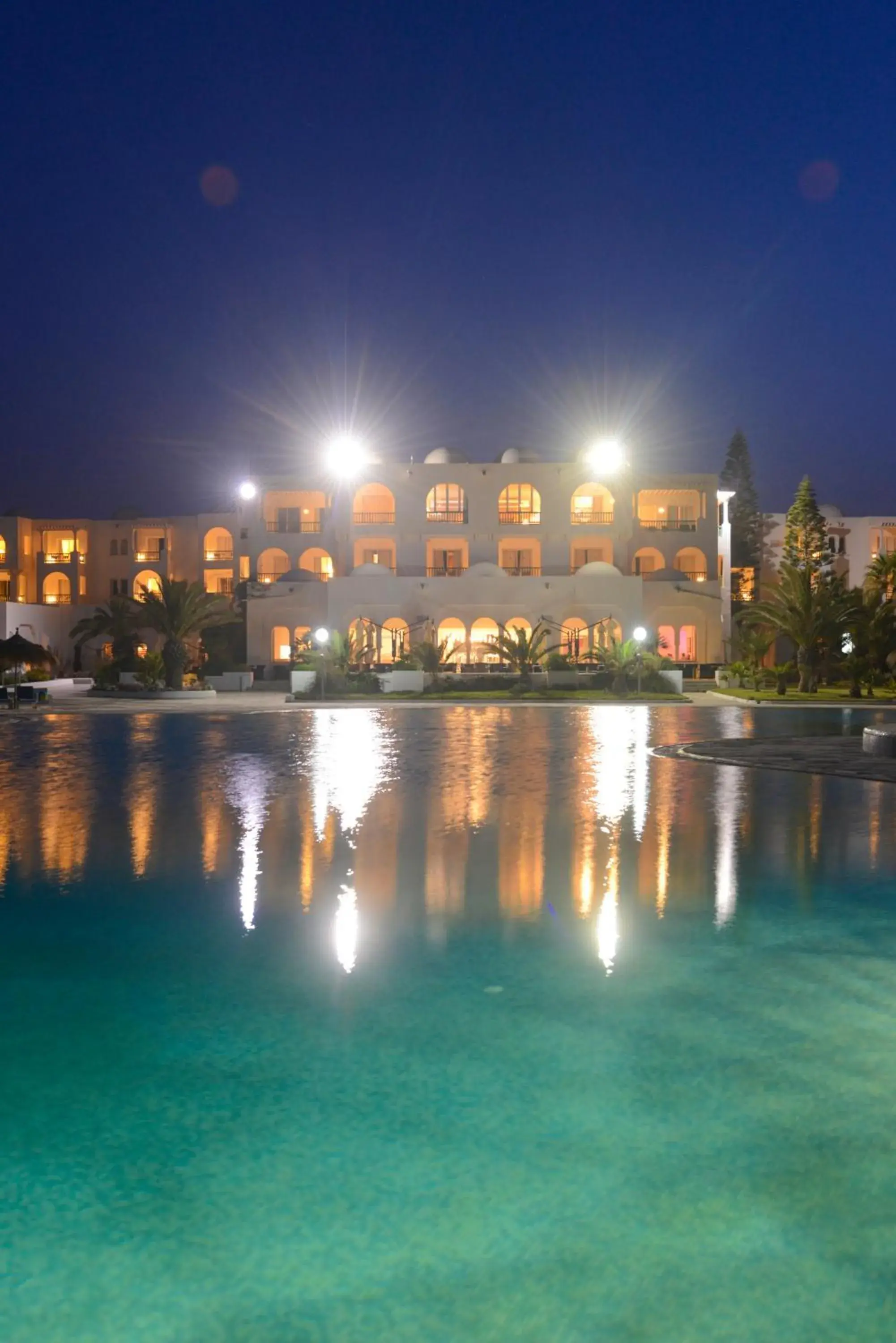 Swimming pool in Vincci Helios Beach Swimming pool in Vincci Helios Beach