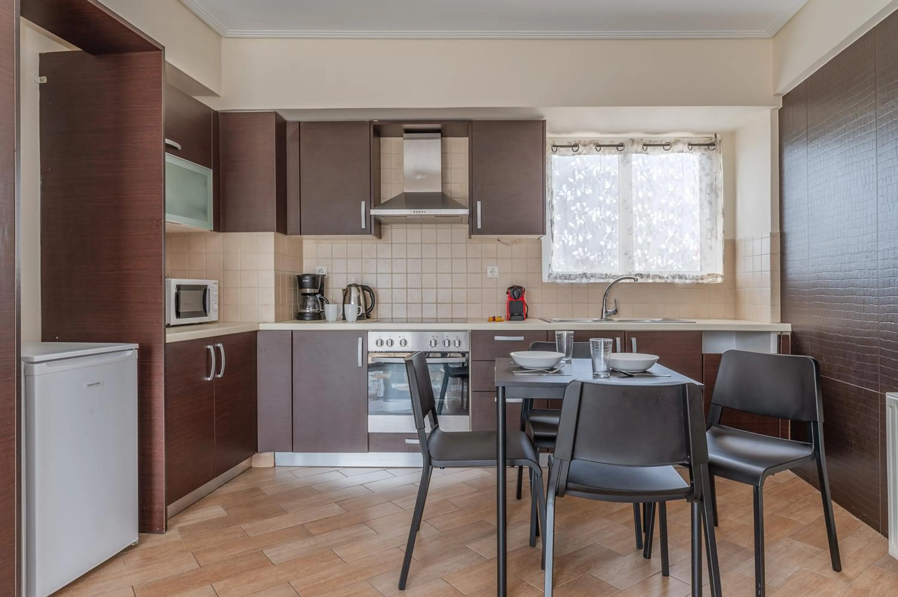 Kitchen or kitchenette in Elvita Apartments 2