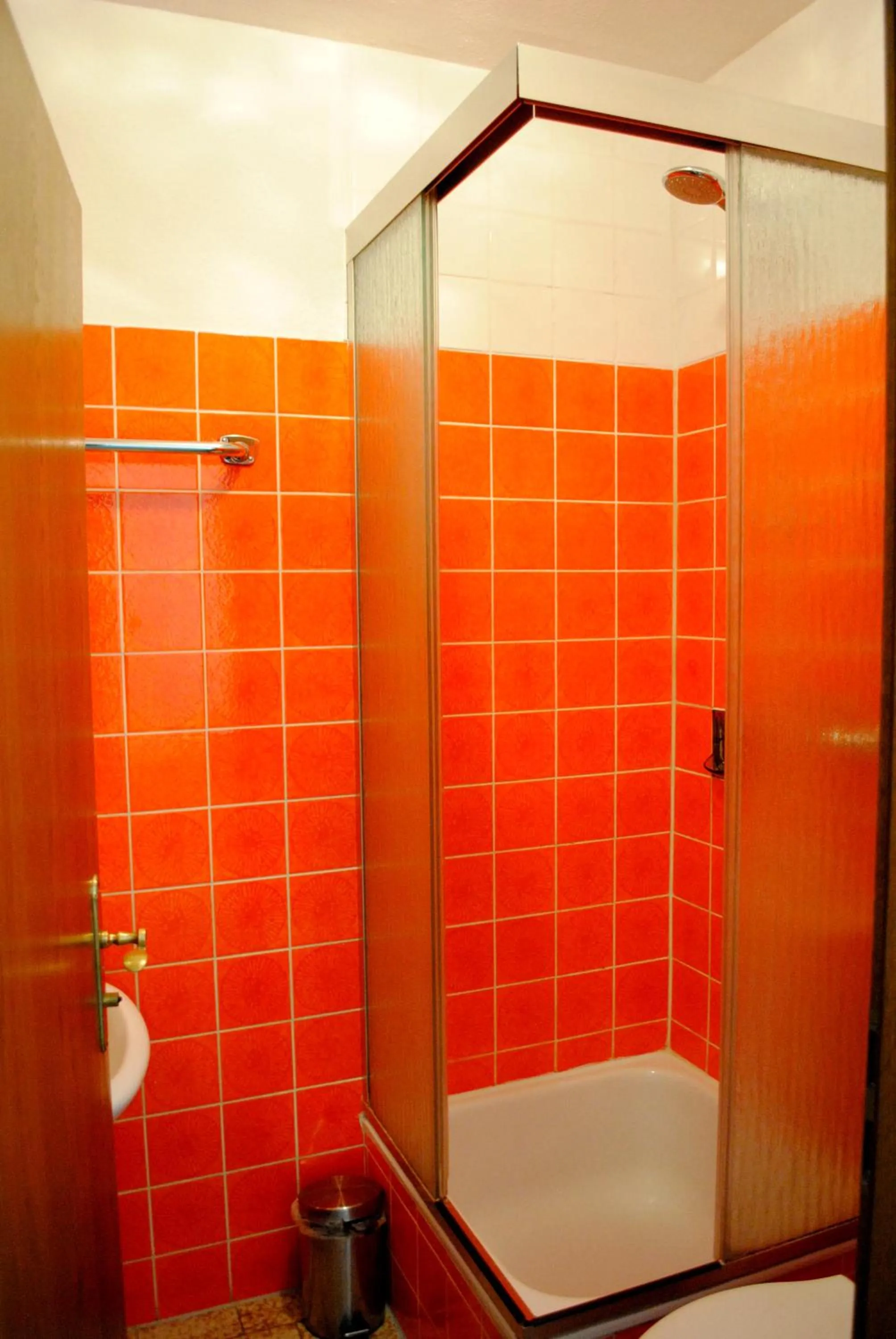 Shower in Hotel & Café Göller