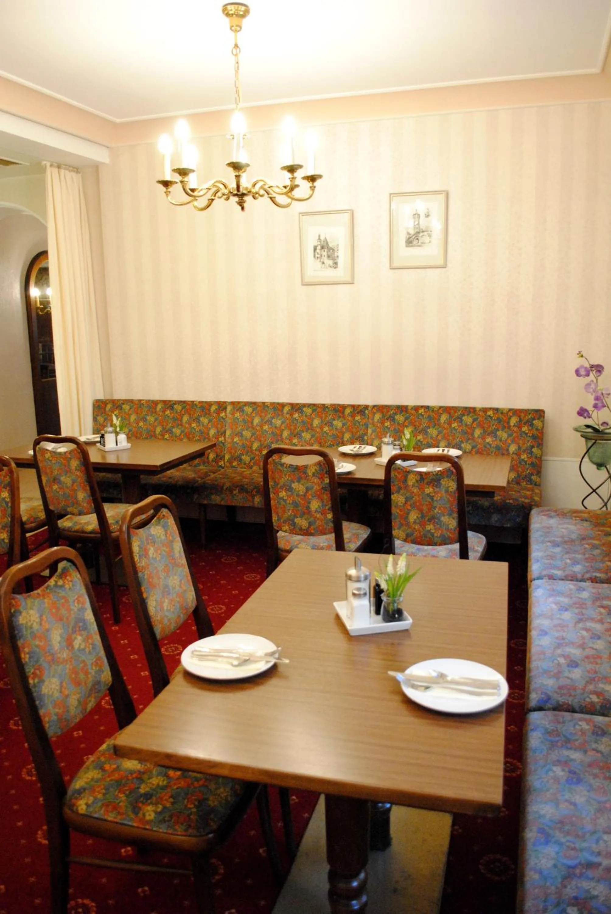 Breakfast in Hotel & Café Göller