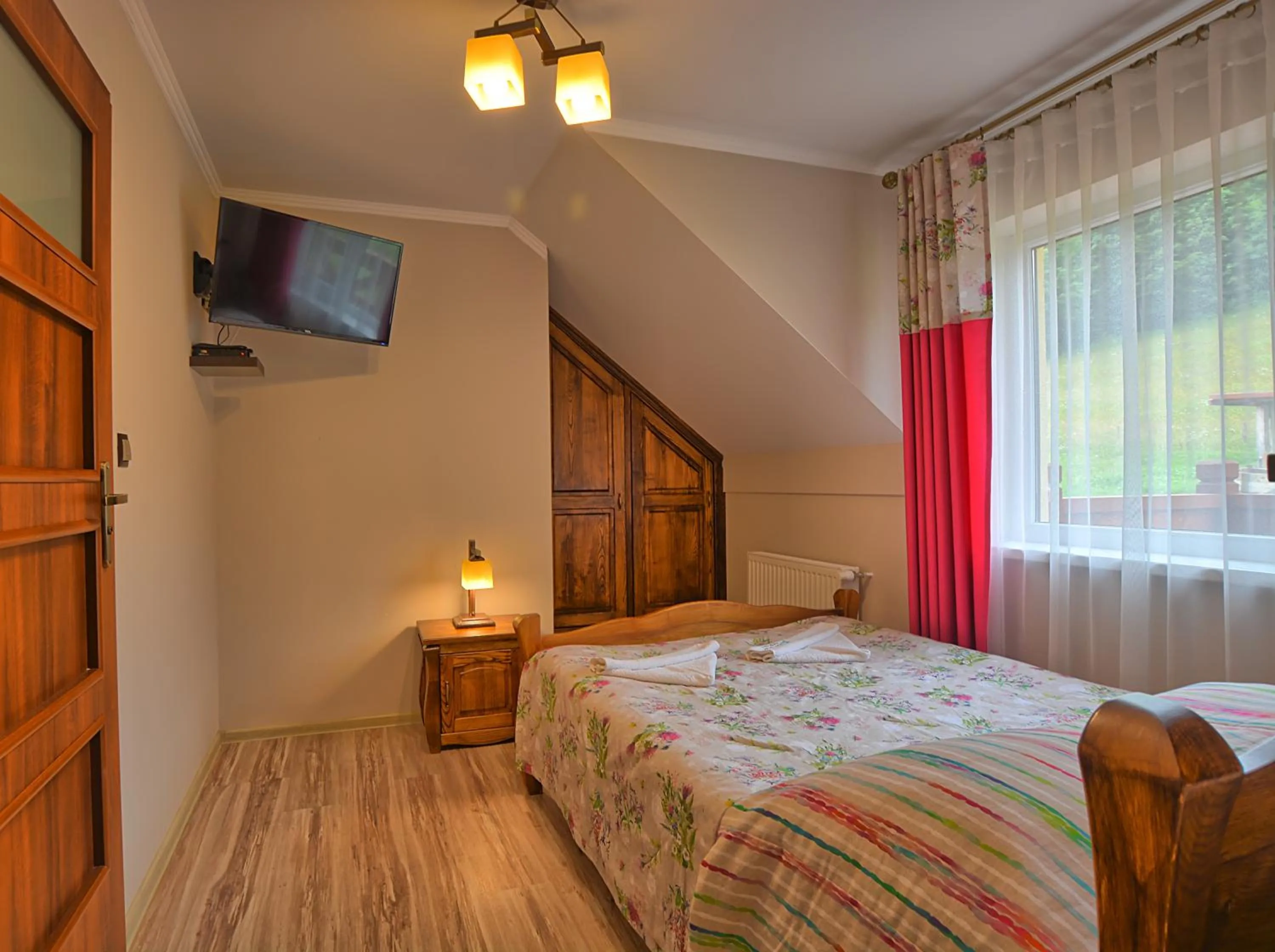 Photo of the whole room, Bed in Pod Brzozka