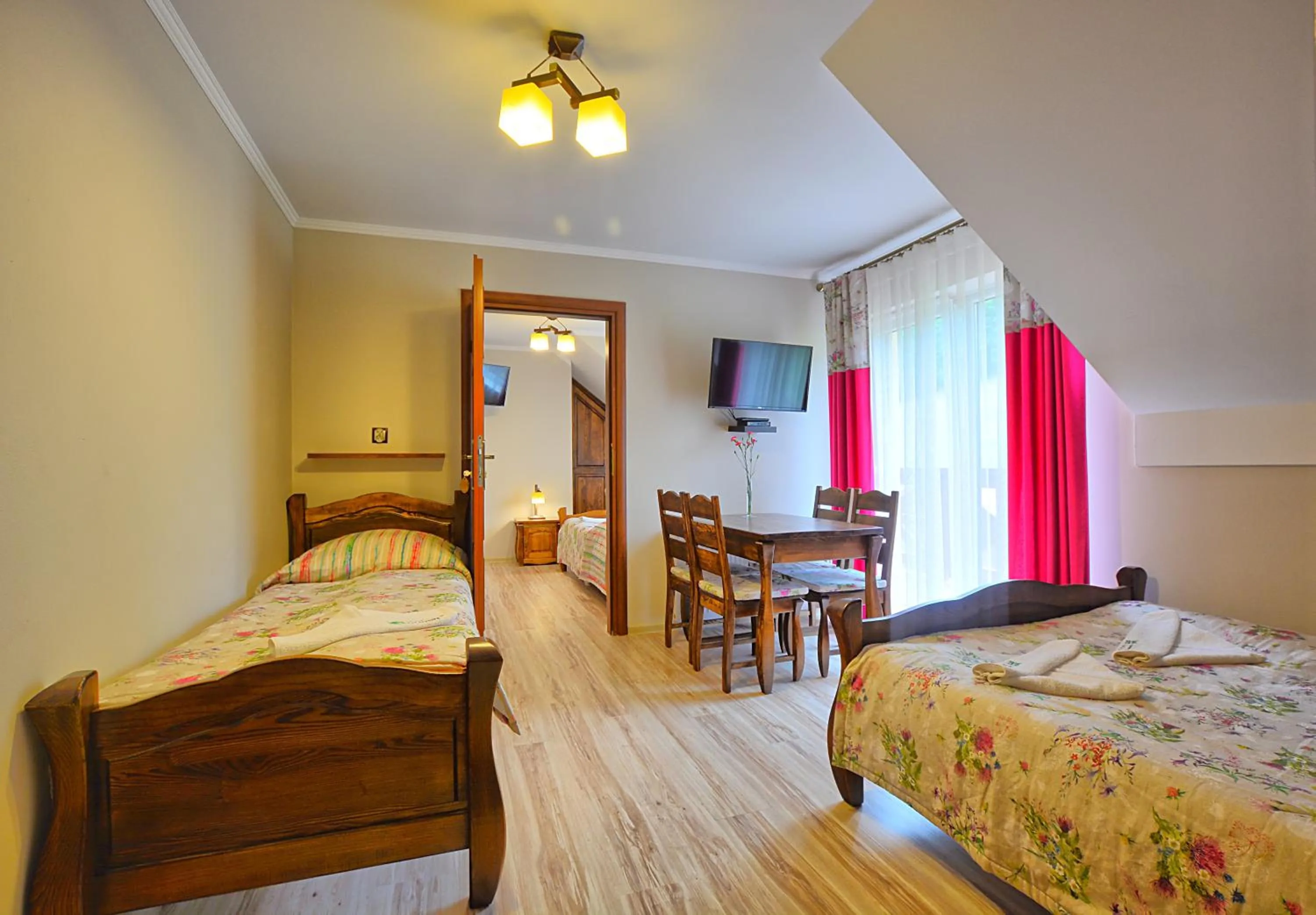 Photo of the whole room, Bed in Pod Brzozka