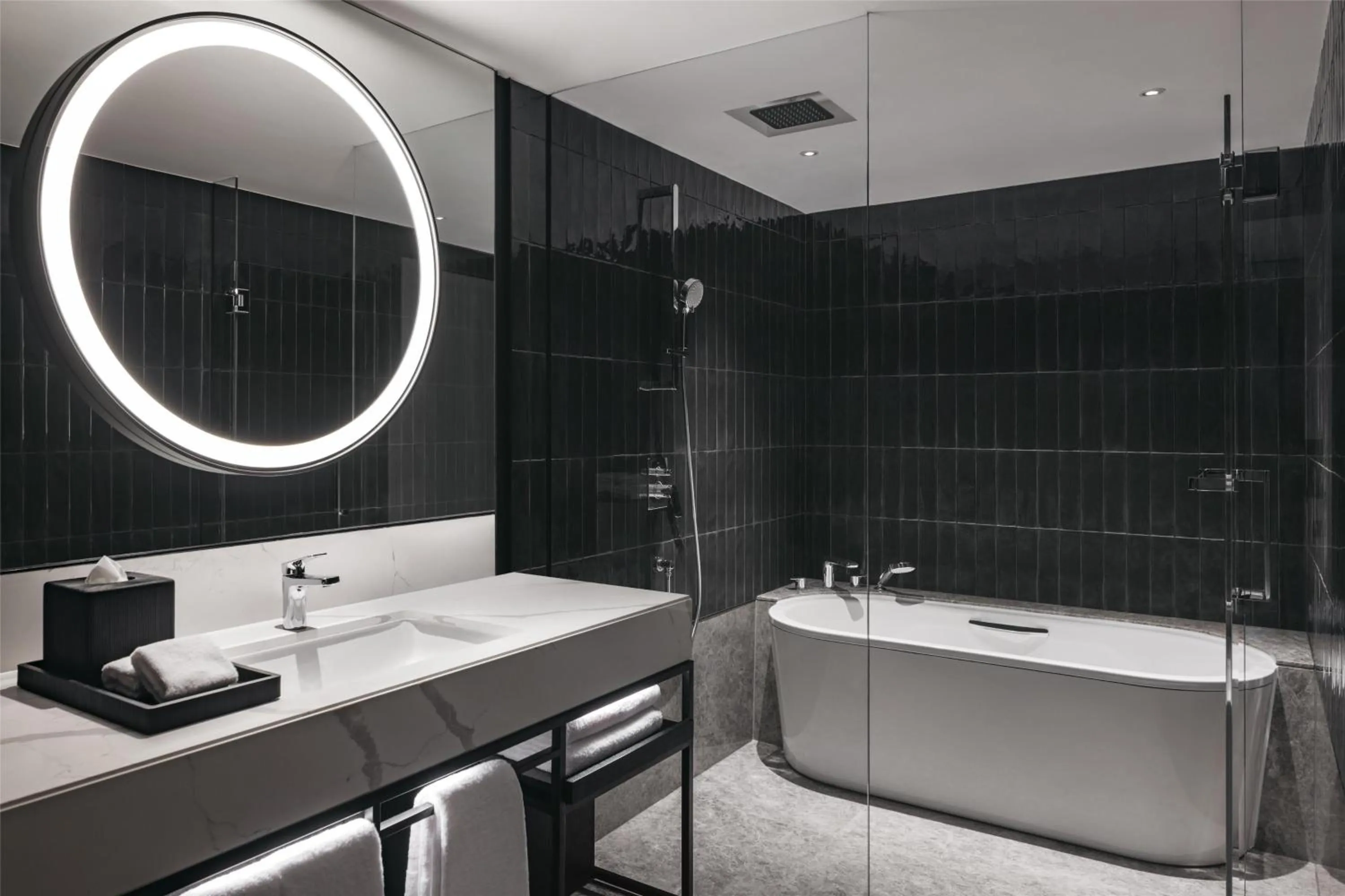 Bathroom in Hilton Singapore Orchard