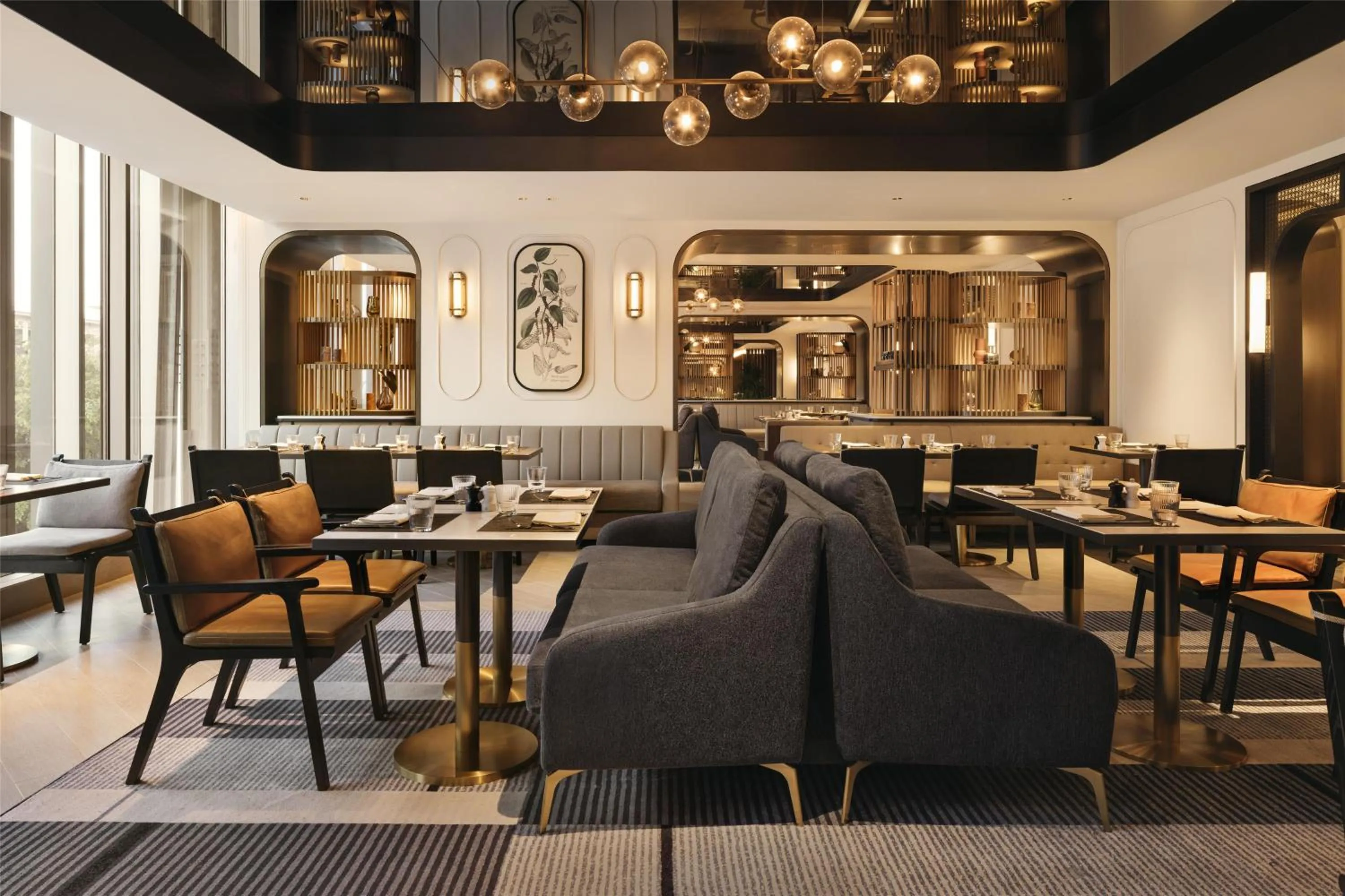 Restaurant/places to eat in Hilton Singapore Orchard