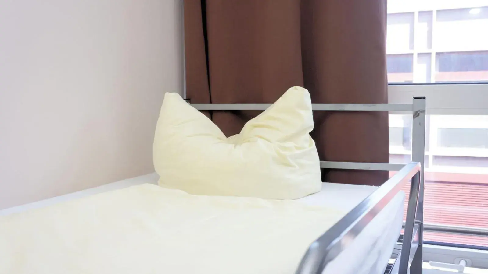 Bedroom, Bed in Low Budget Hostel Bedroom, Bed in Low Budget Hostel