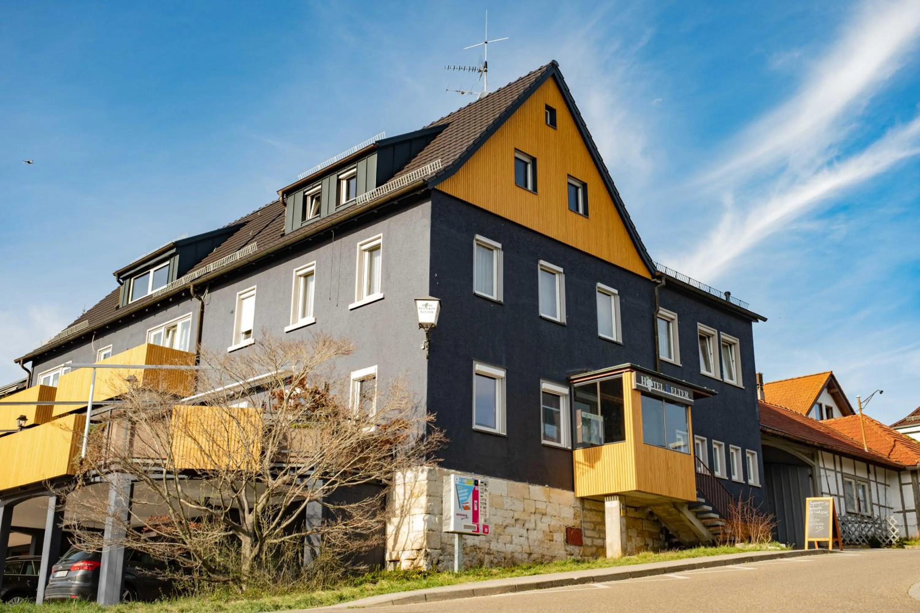 Property building in Hotel-Restaurant Kelter