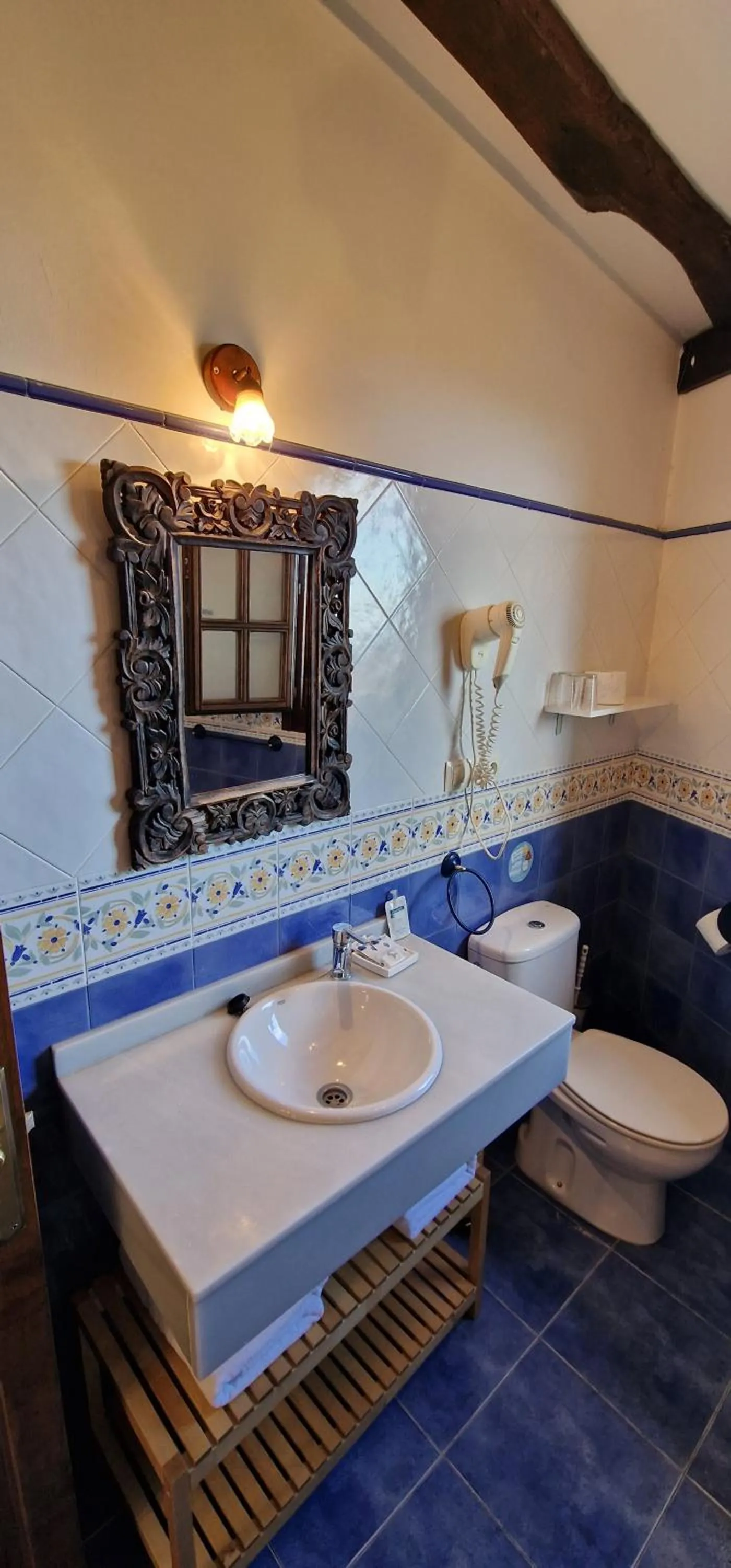 Bathroom in El Mirador de Deva