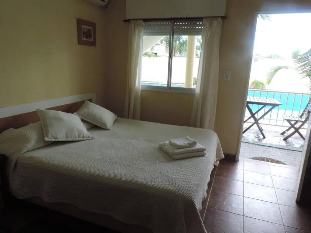 Pool view, Bed in Casa Di Aqua Apart Hotel