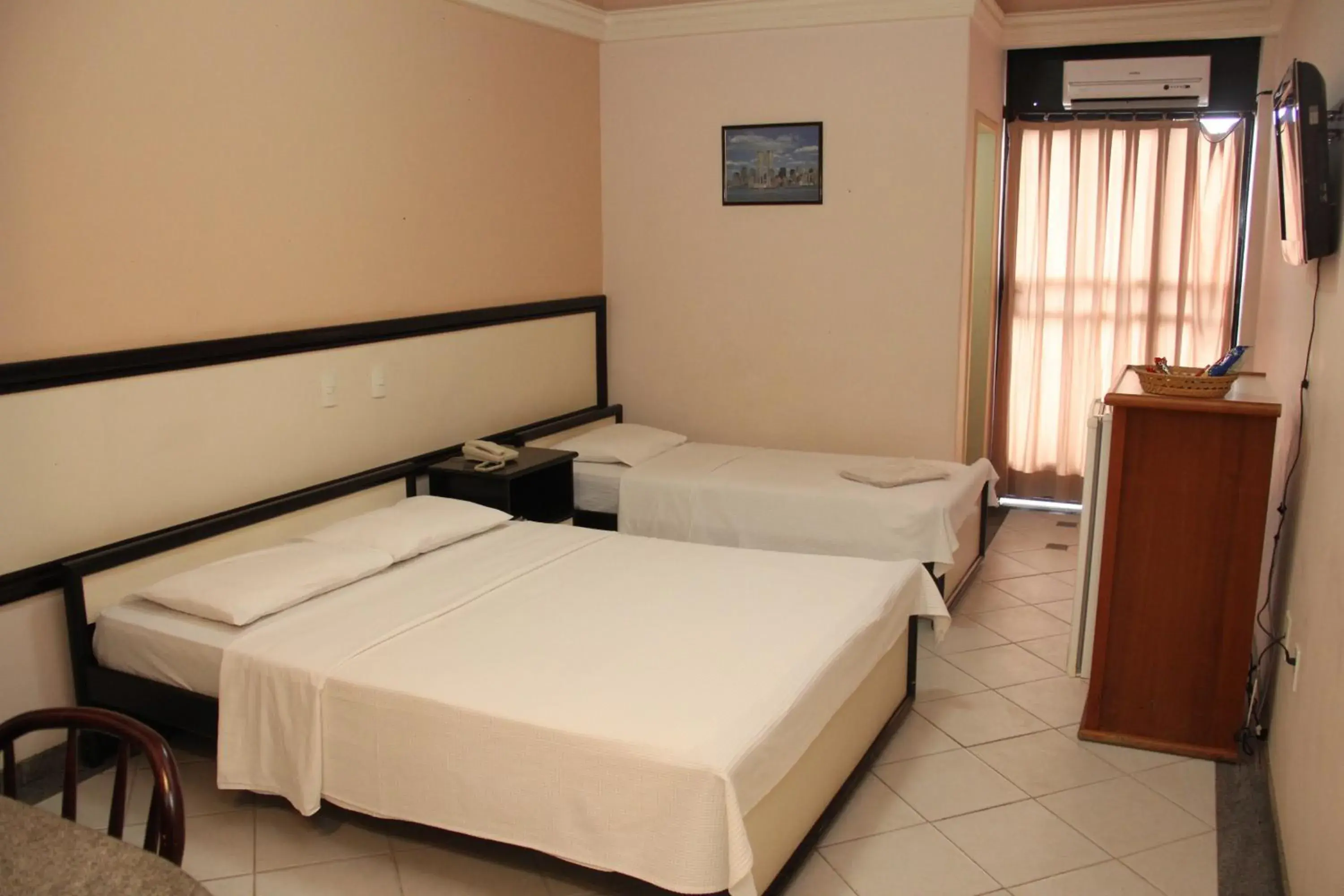 Deluxe Double Room with Extra Bed in Hotel Primavera Deluxe Double Room with Extra Bed in Hotel Primavera