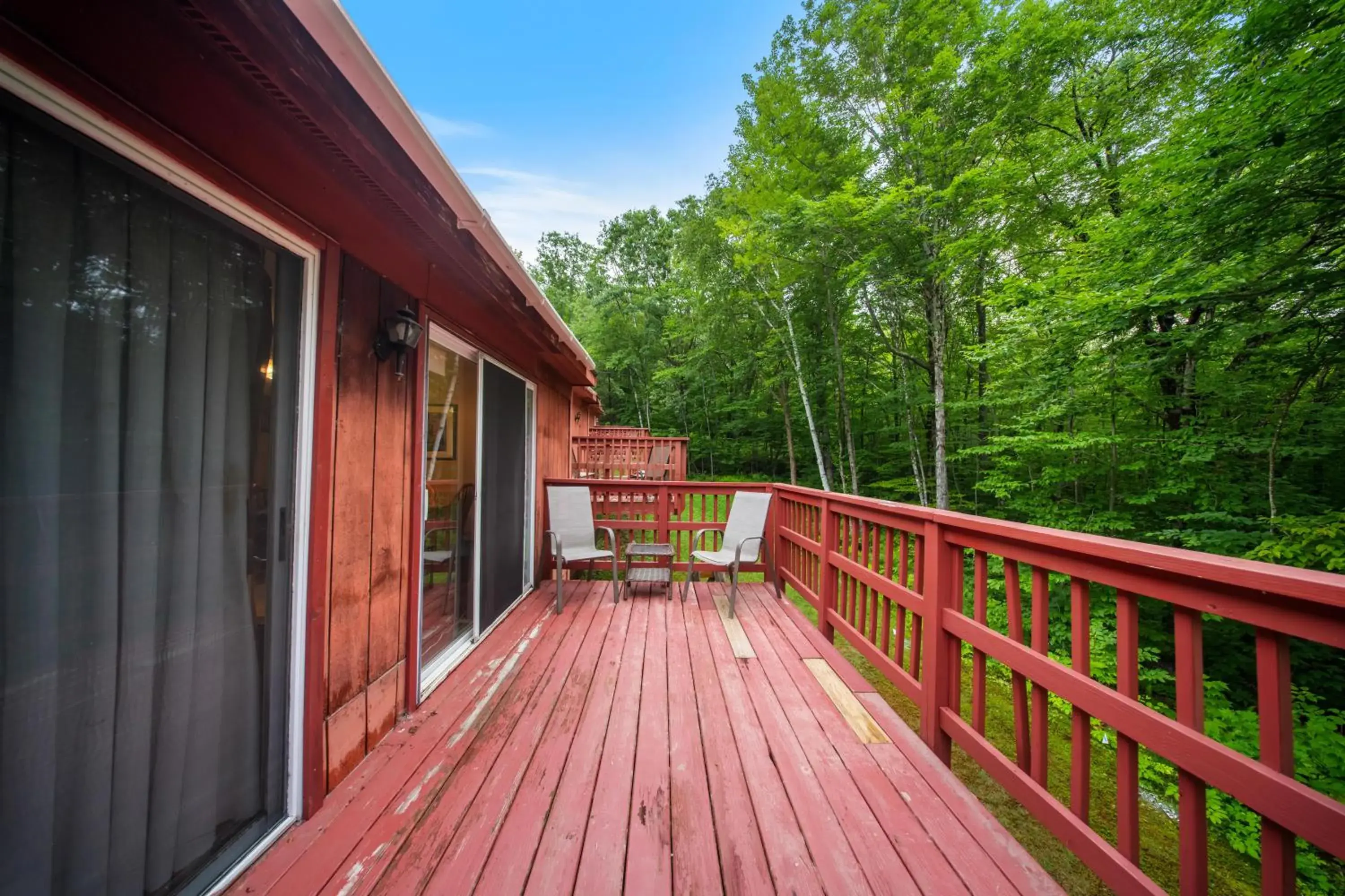 Balcony/Terrace in Evergreen Valley Inn Balcony/Terrace in Evergreen Valley Inn