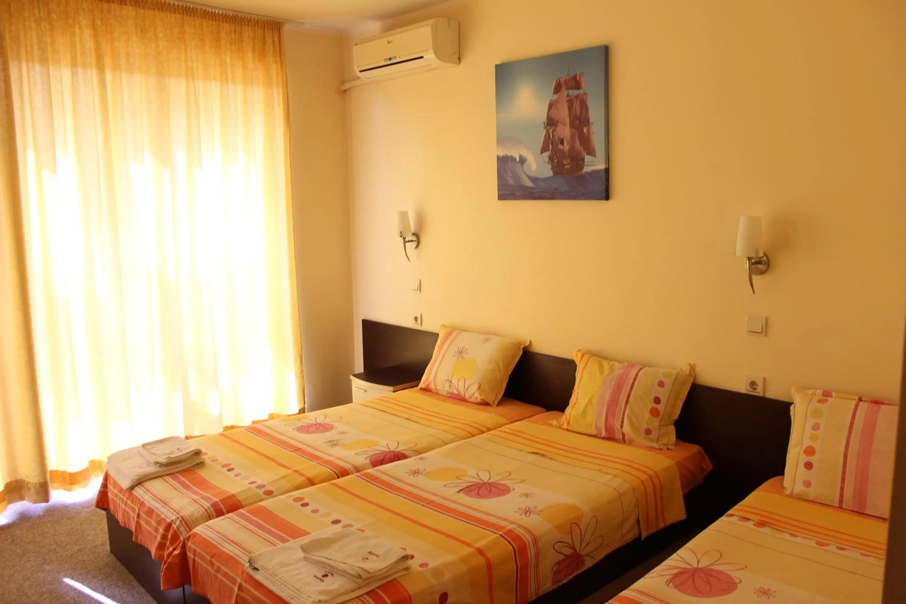 Day, Bed in Sunny Paradise Family Hotel