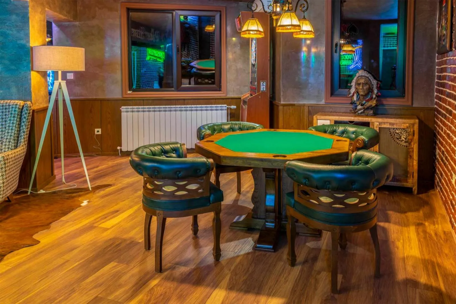 Billiard in Sunny Paradise Family Hotel