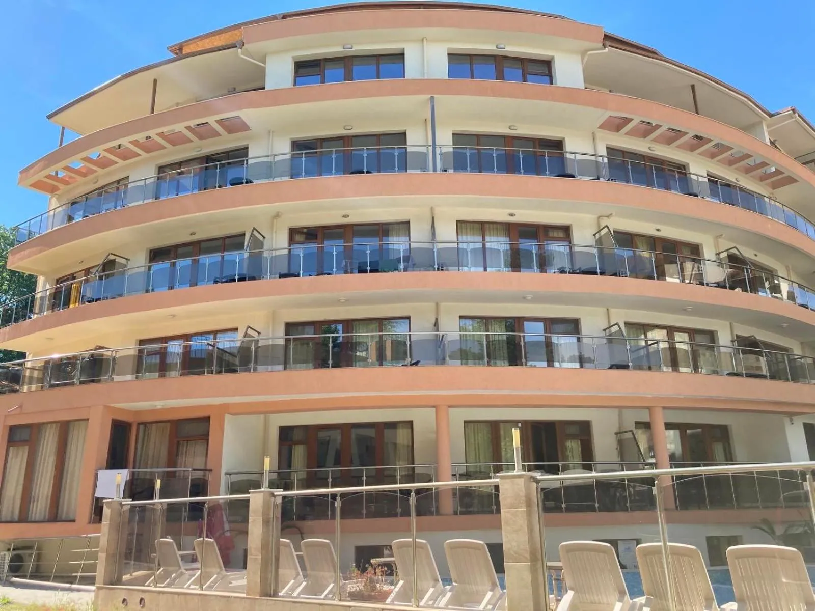 Property building in Sunny Paradise Family Hotel