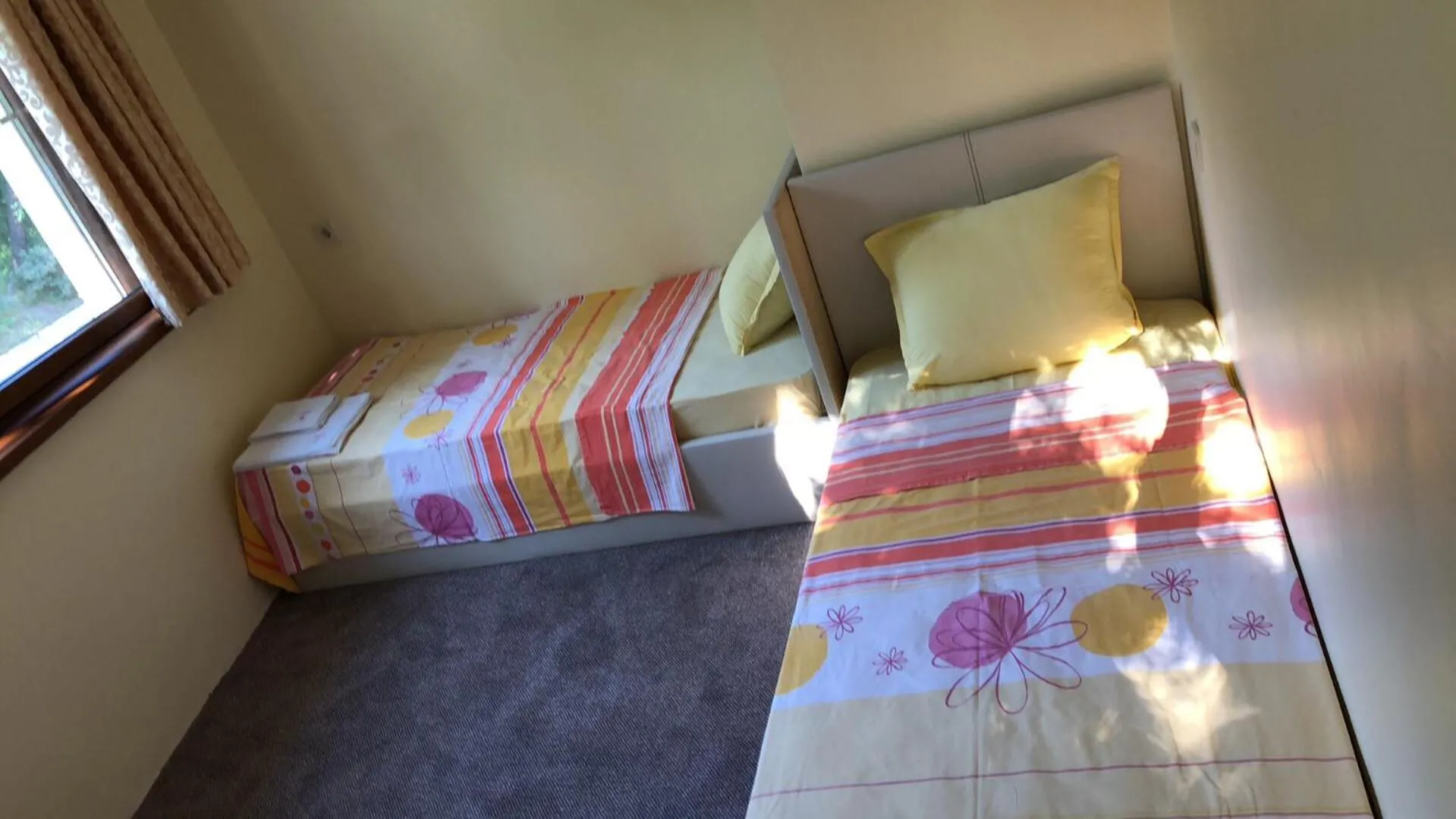 Photo of the whole room, Bed in Sunny Paradise Family Hotel