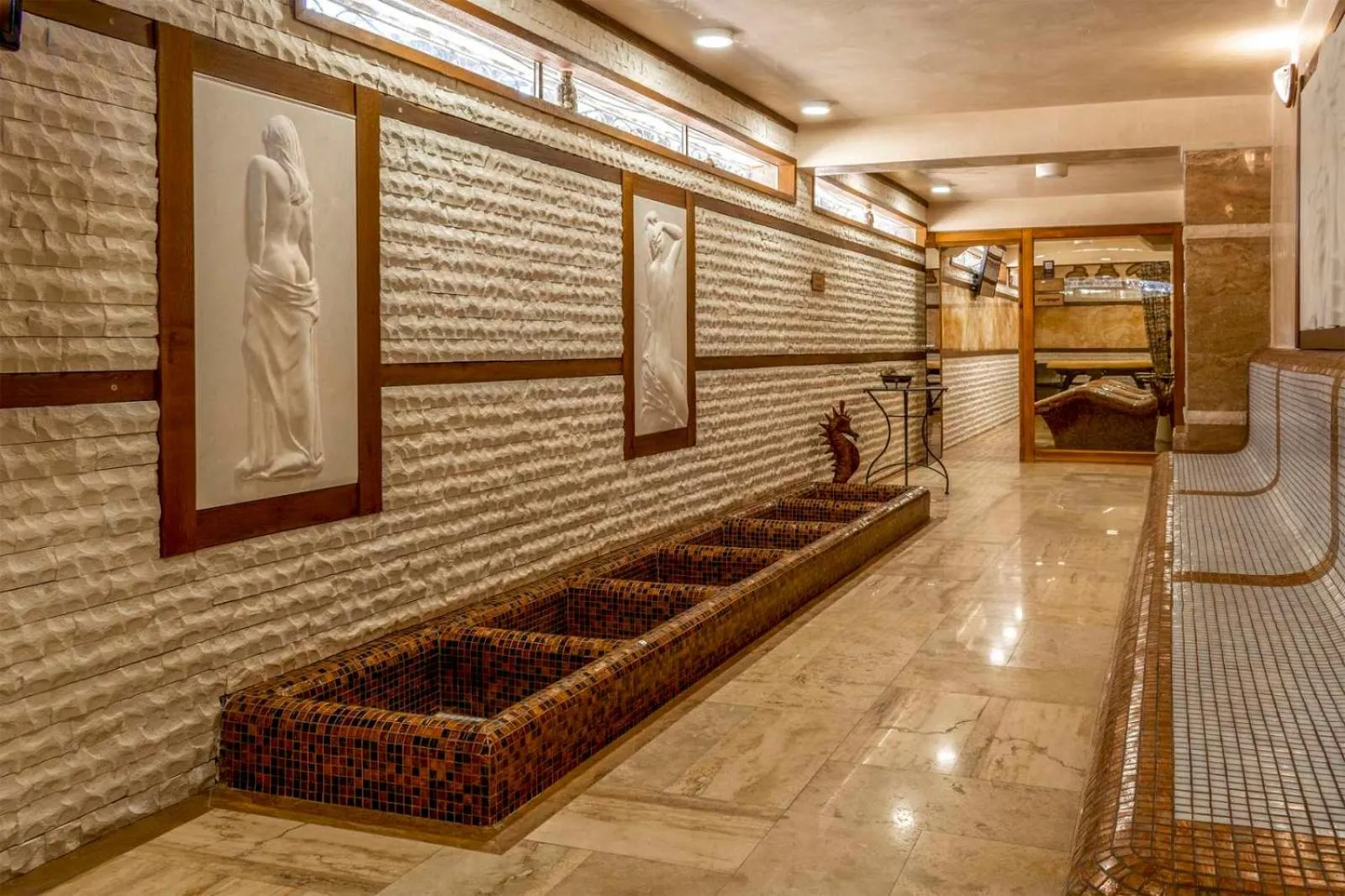 Spa and wellness centre/facilities in Sunny Paradise Family Hotel