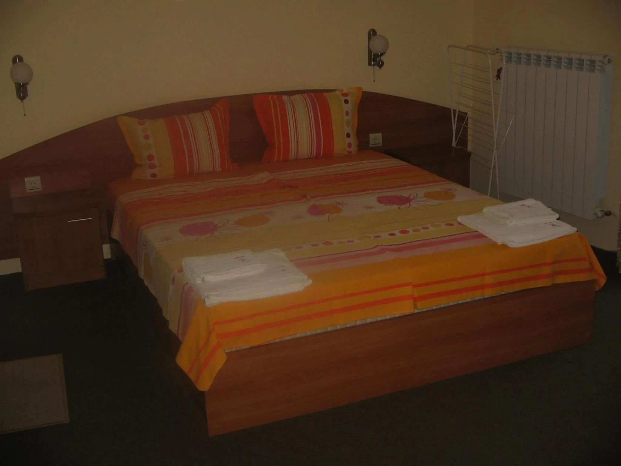 Bedroom, Bed in Sunny Paradise Family Hotel