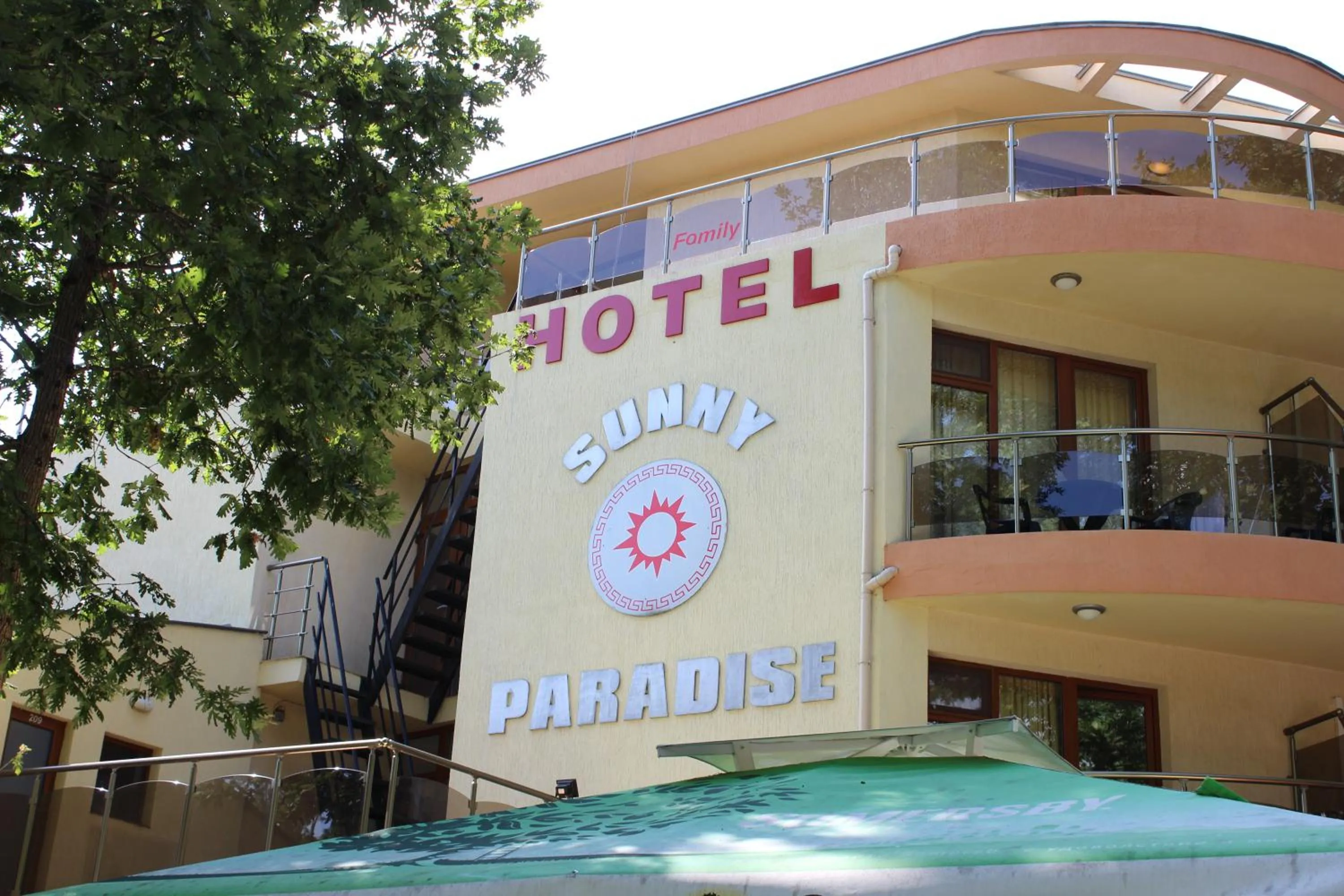 Property building in Sunny Paradise Family Hotel