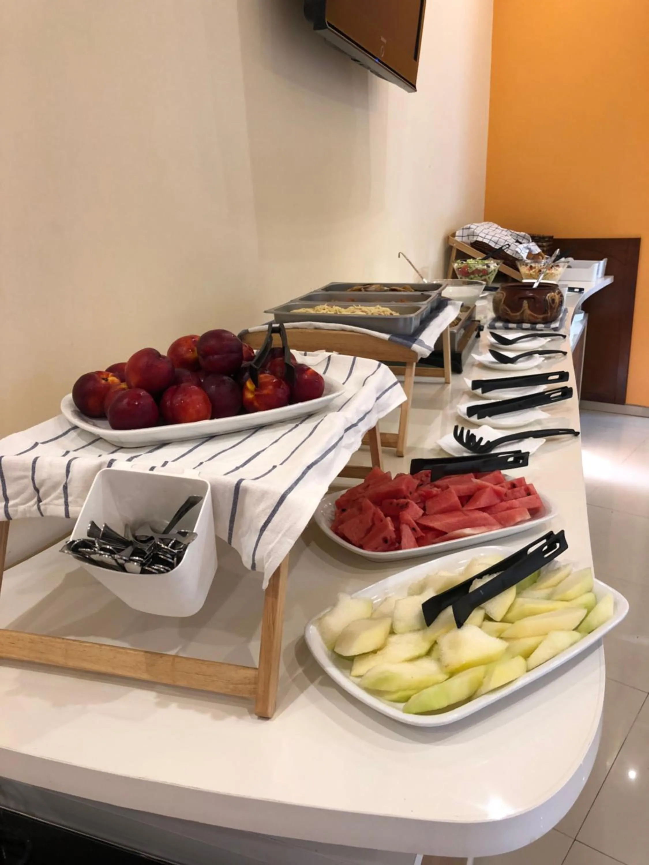 Dinner in Sunny Paradise Family Hotel