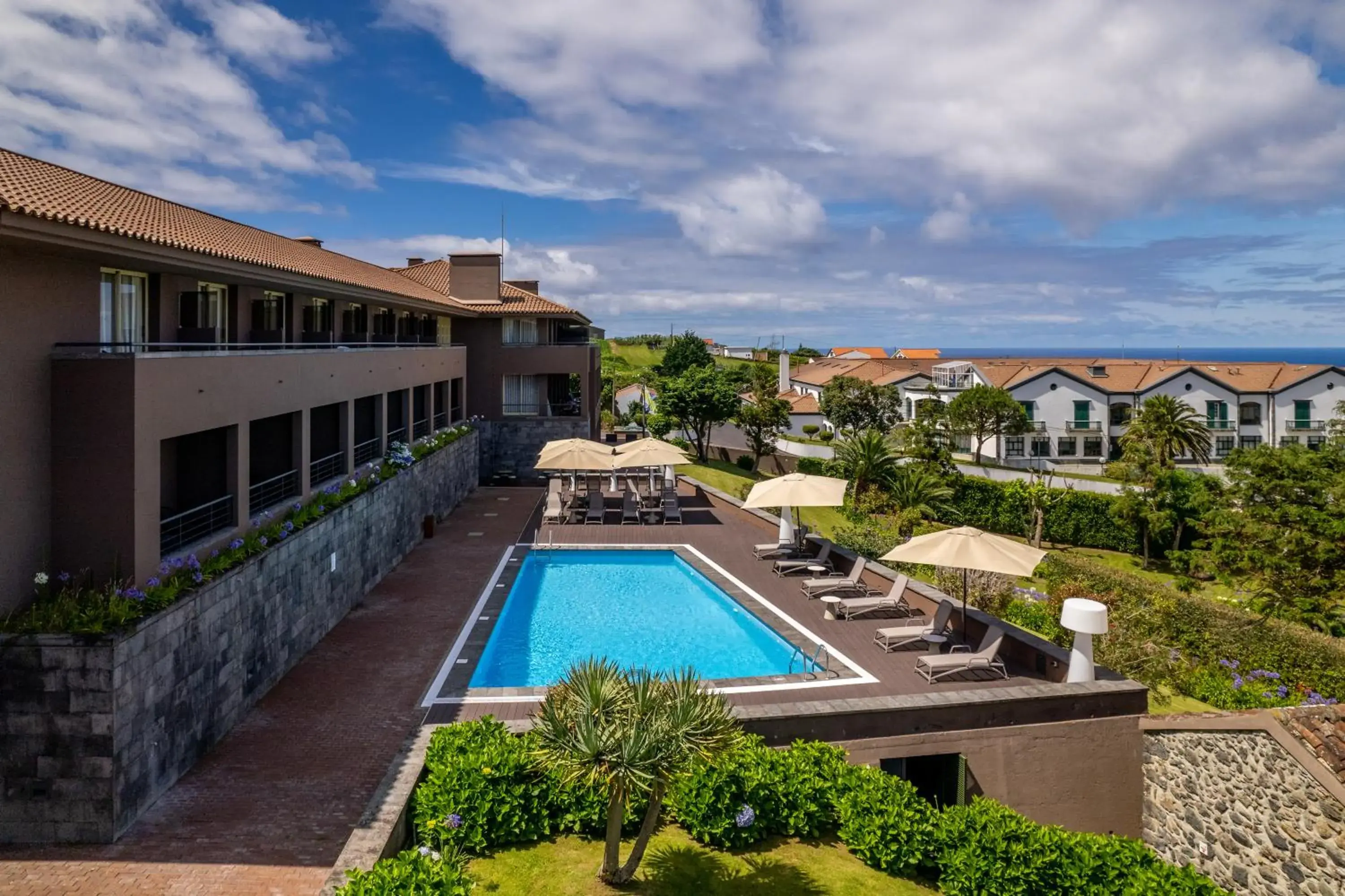 Facade/entrance in The Lince Nordeste Facade/entrance in The Lince Nordeste
