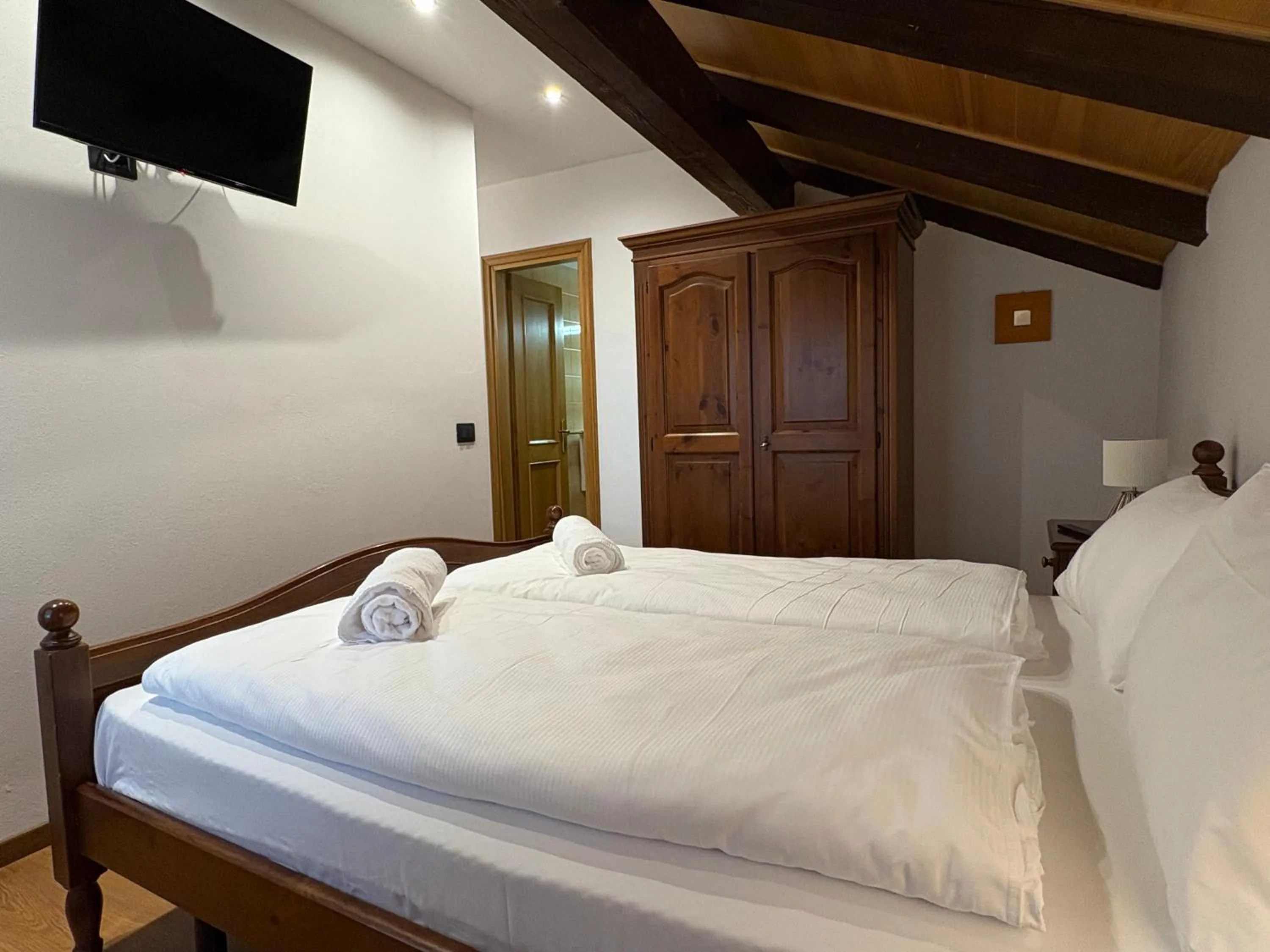 Bed in Locanda dal Giulio al Fratè B&B