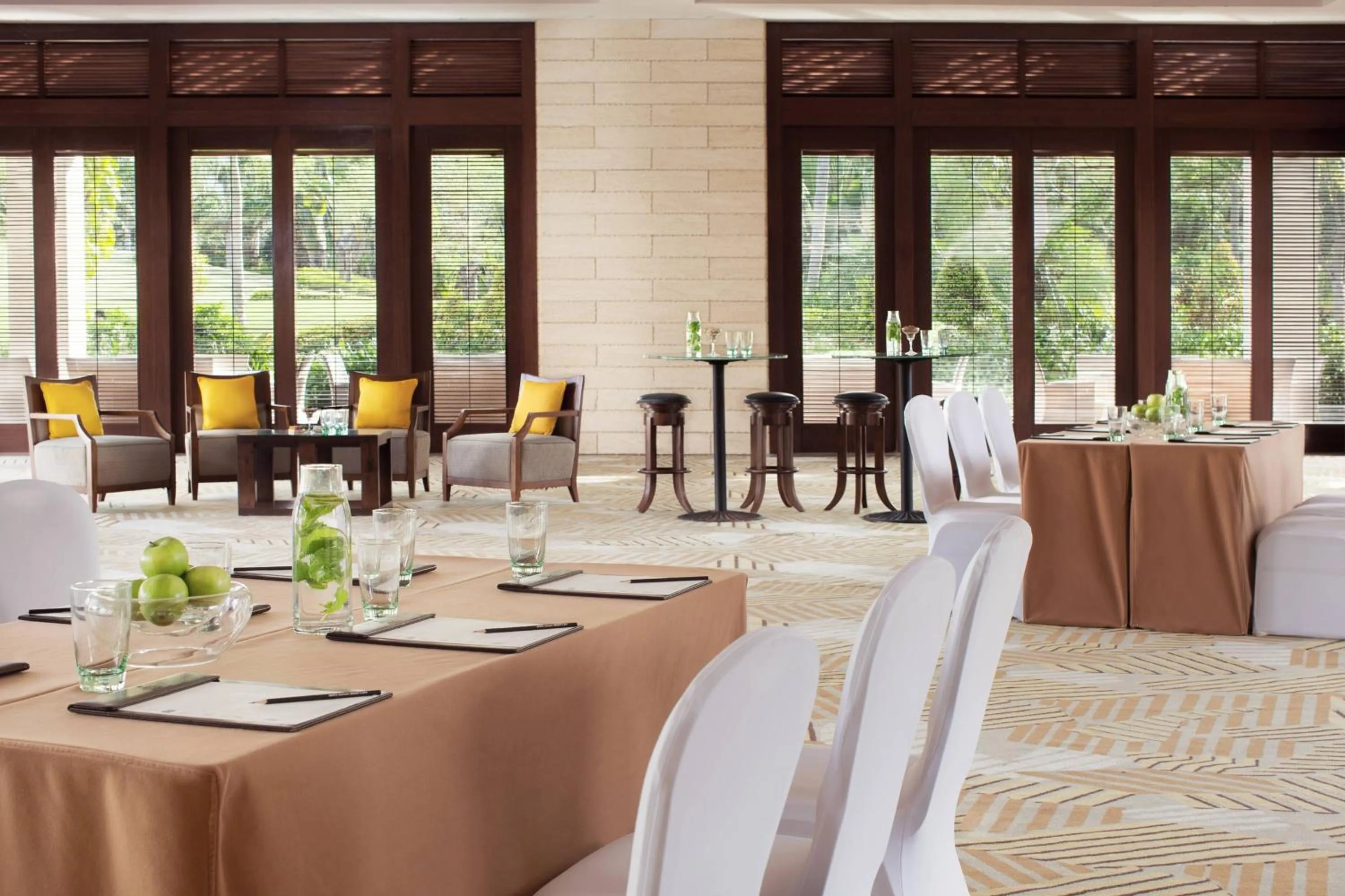 Meeting/conference room in Sanya Marriott Yalong Bay Resort & Spa