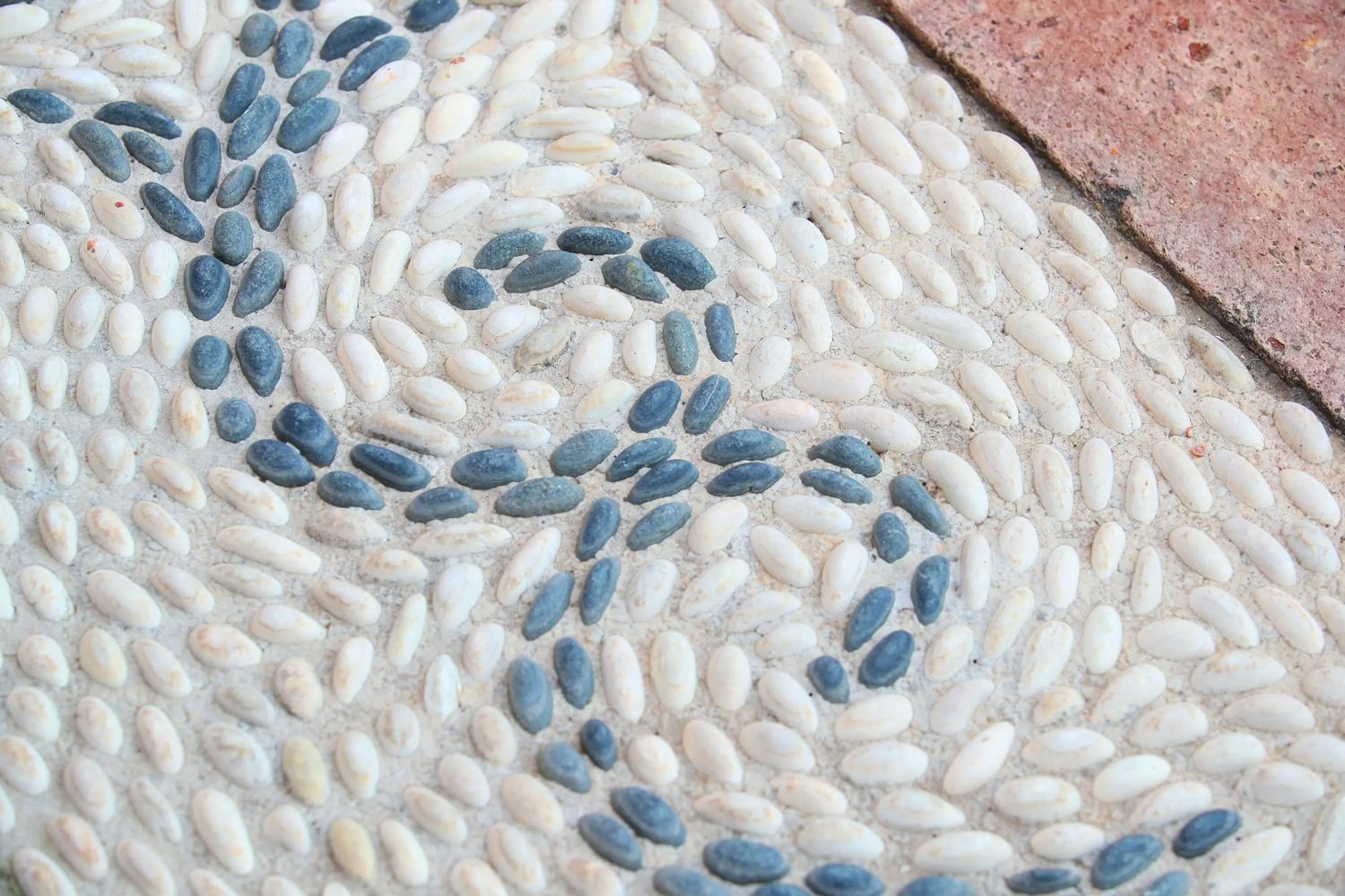 Decorative detail in YundAntik Cunda Konaklari