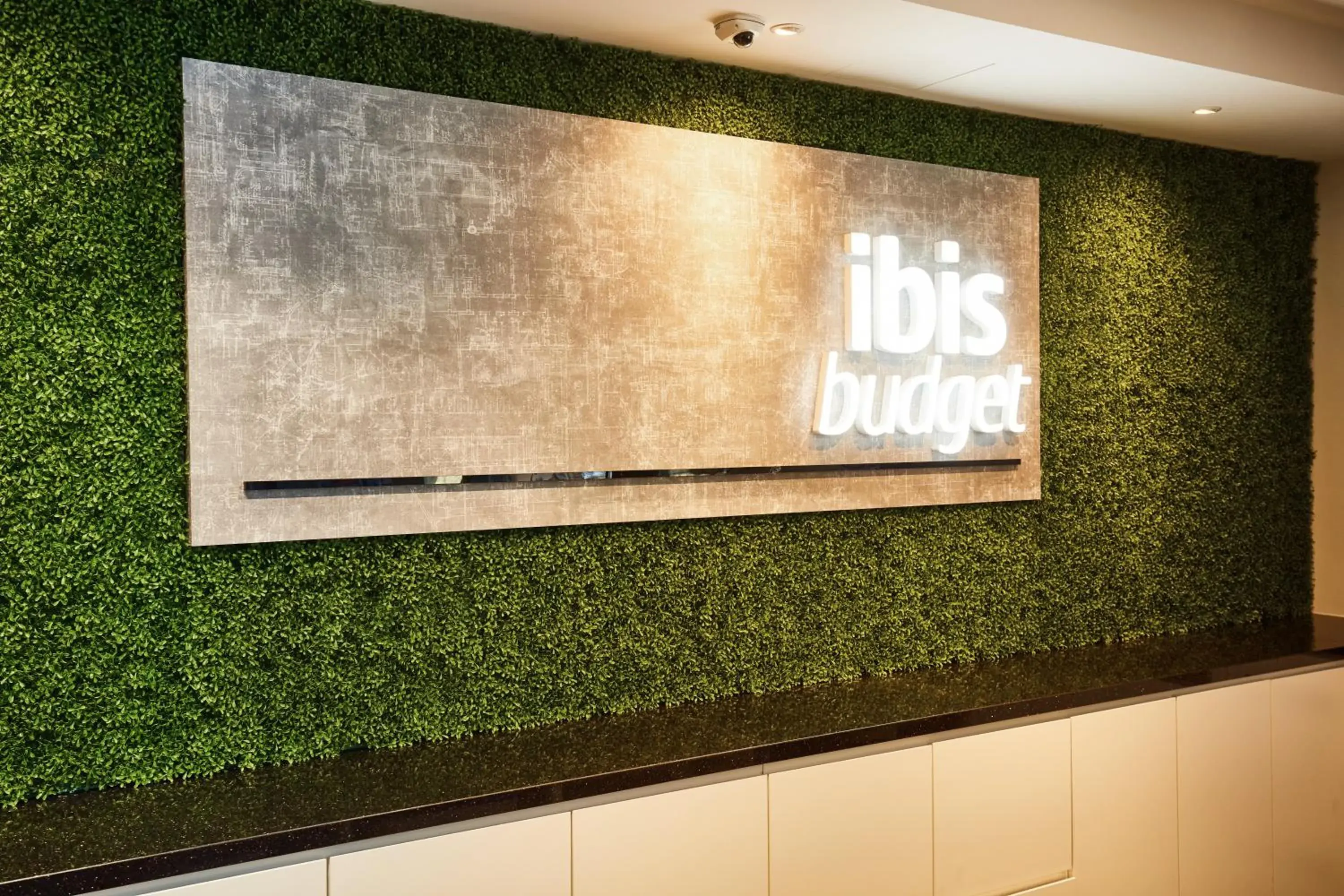 Lobby or reception in ibis budget Singapore Emerald Lobby or reception in ibis budget Singapore Emerald