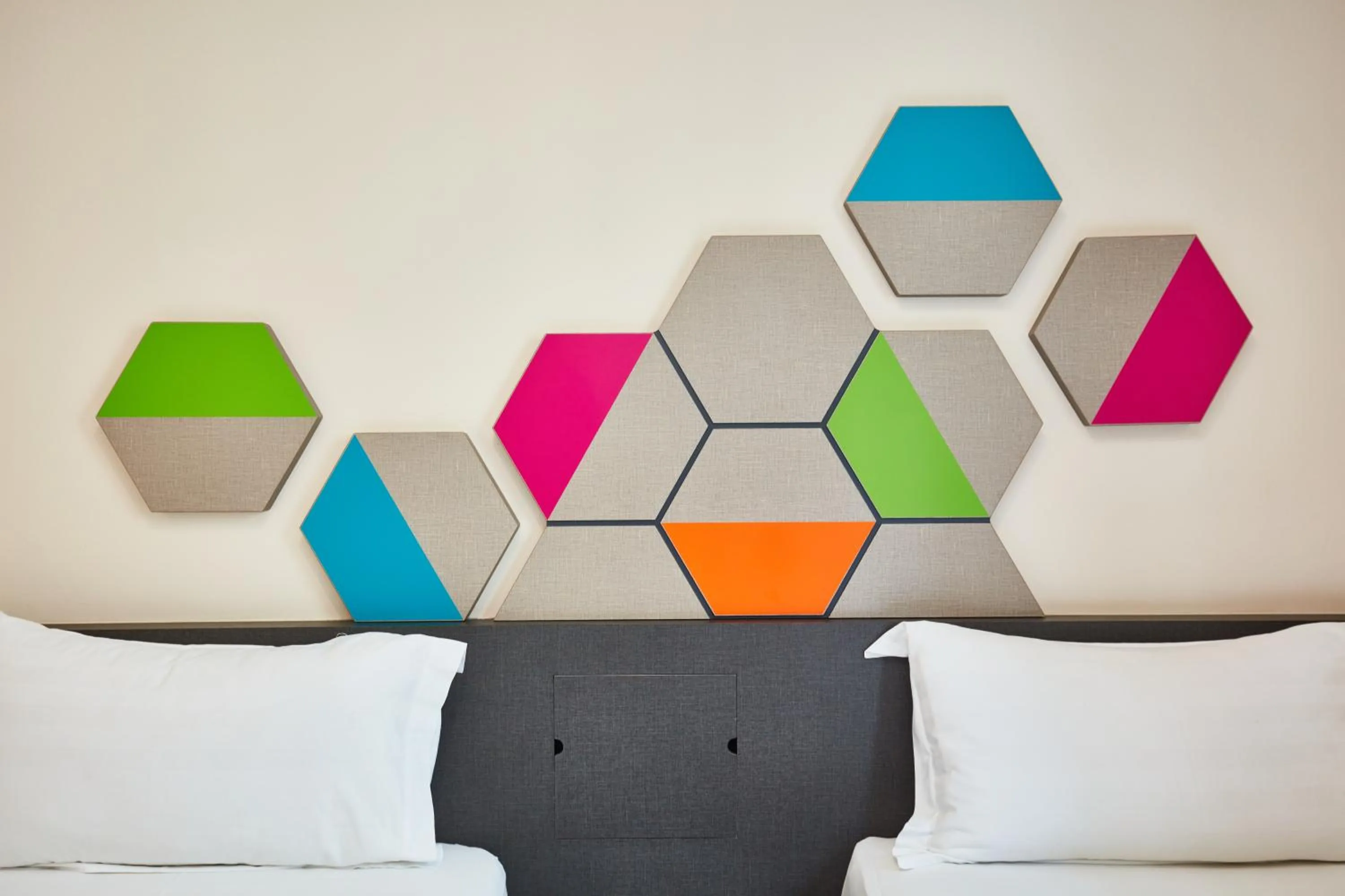 Bed in ibis budget Singapore Emerald