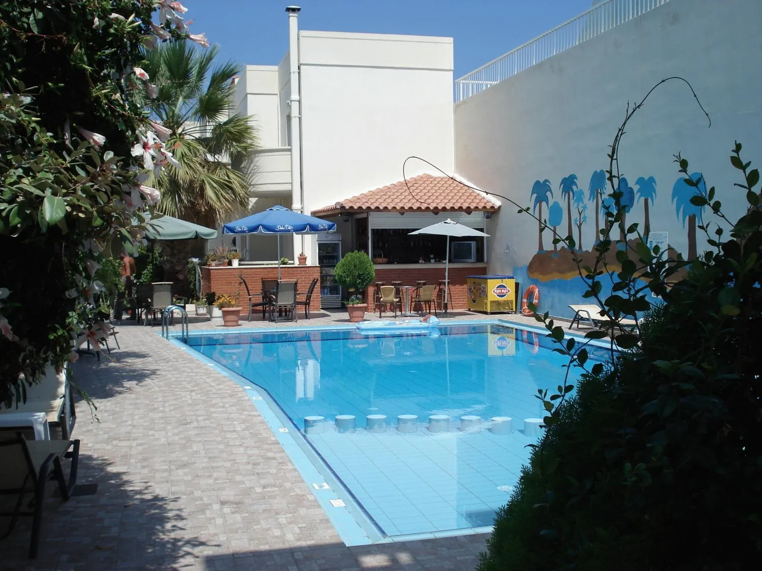 Swimming pool in Akatos Hotel