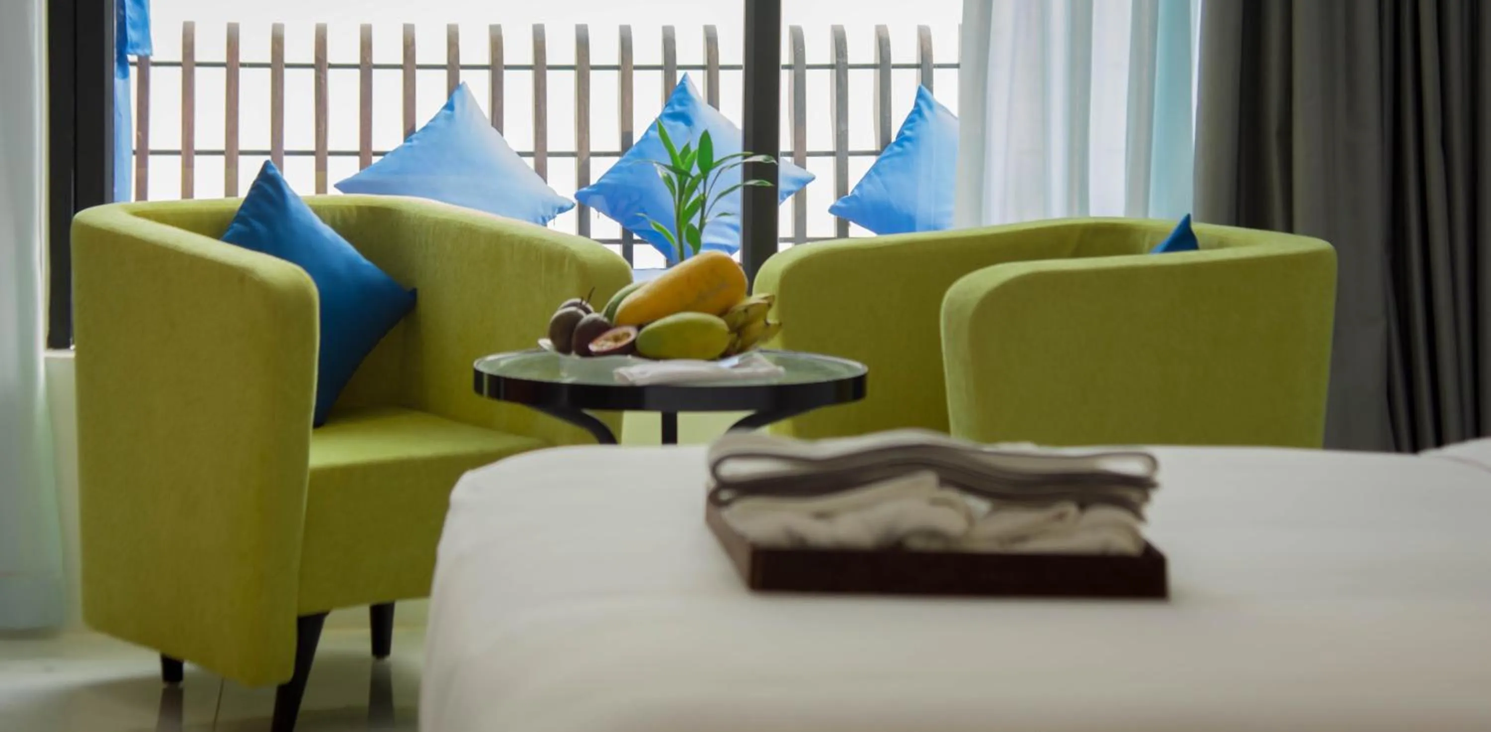 Living room, Bed in King Rock Residence